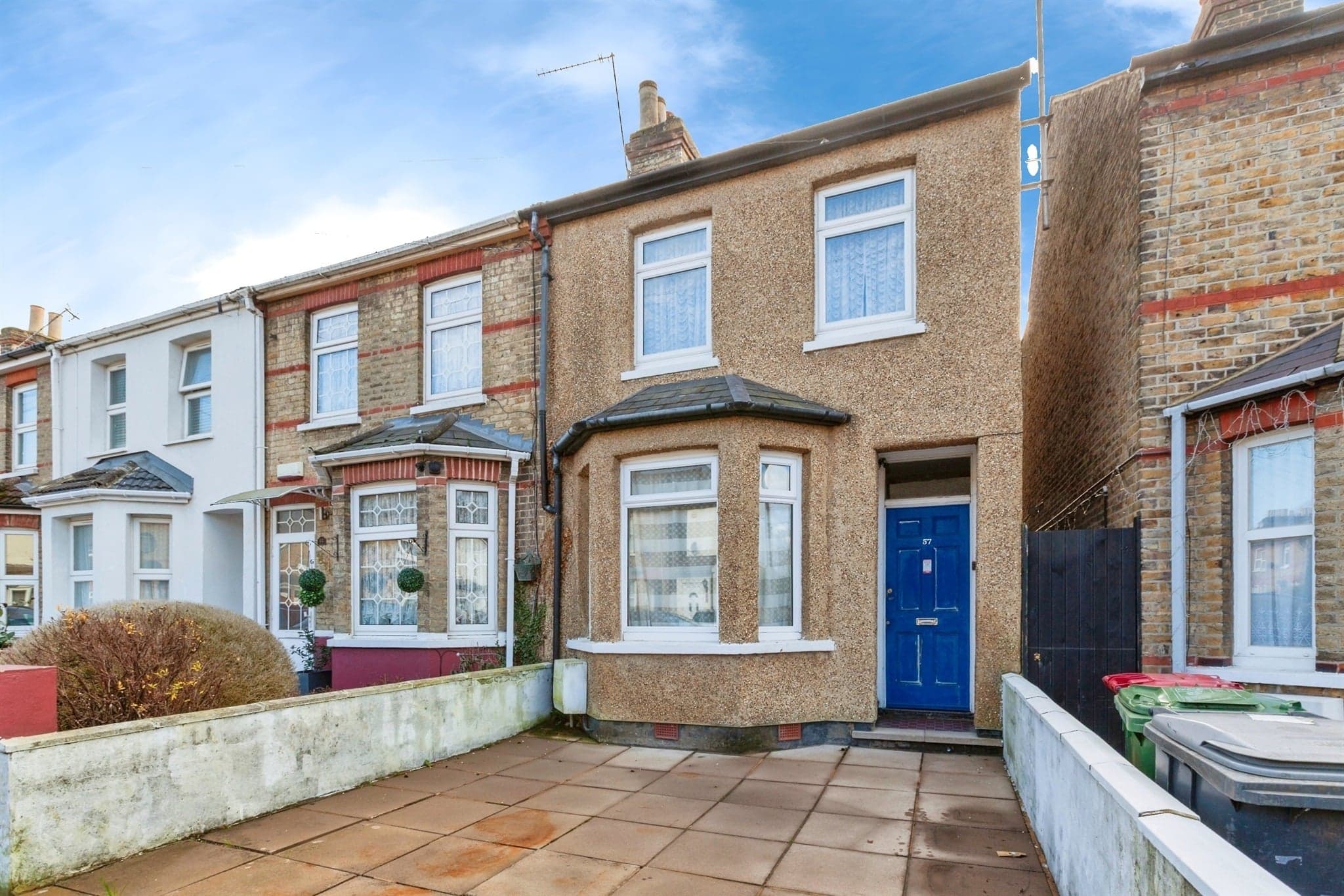 Property at Queens Road, Slough