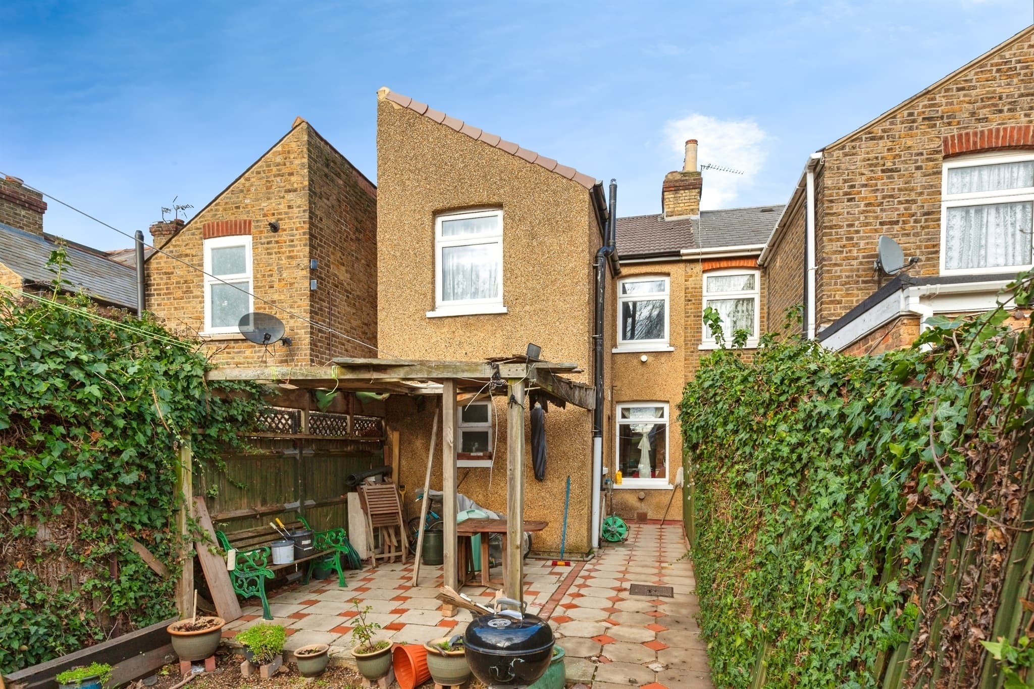 Property at Queens Road, Slough
