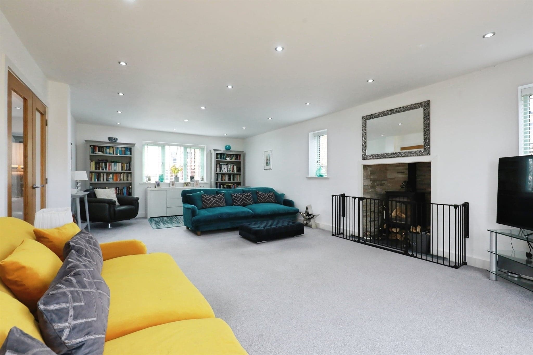 Property at Walnut Close, Little Kineton, Warwick