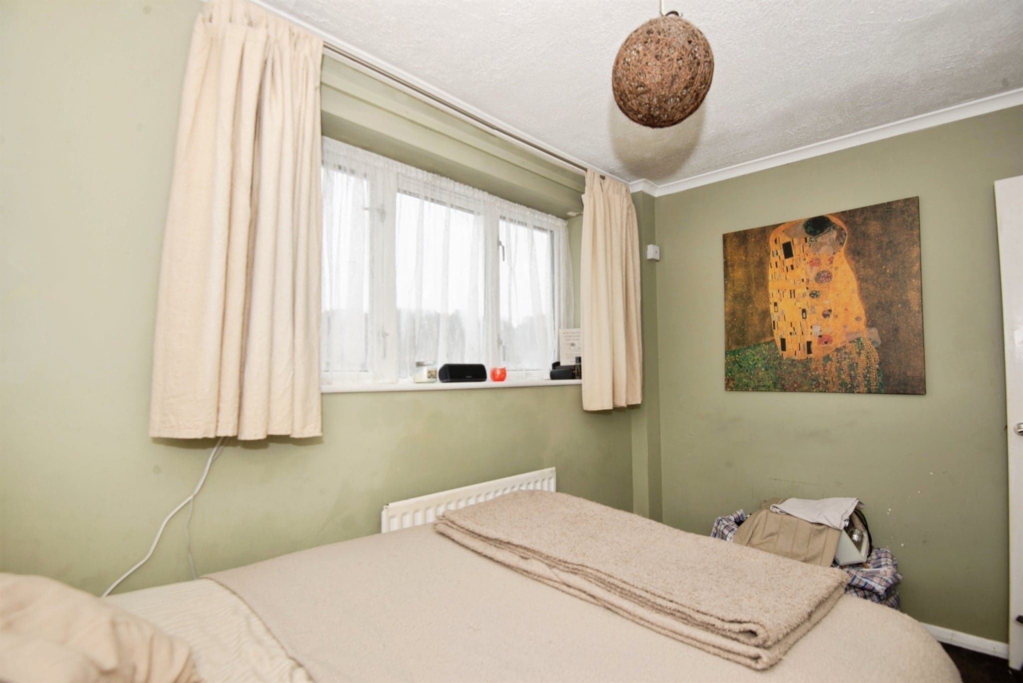 Property at Tilling Crescent, High Wycombe