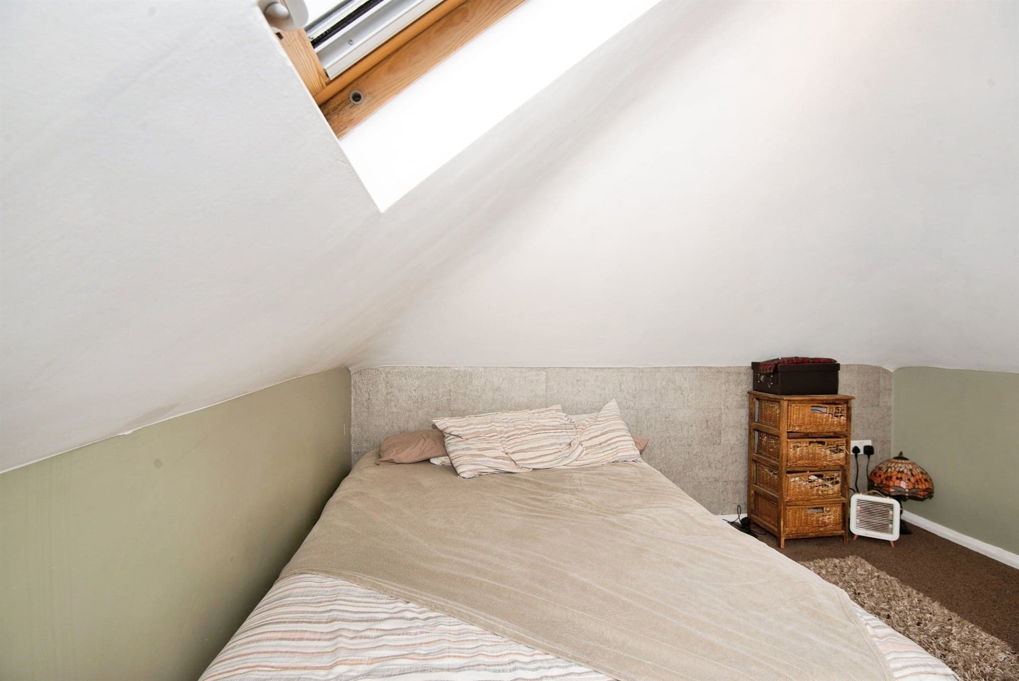 Property at Tilling Crescent, High Wycombe