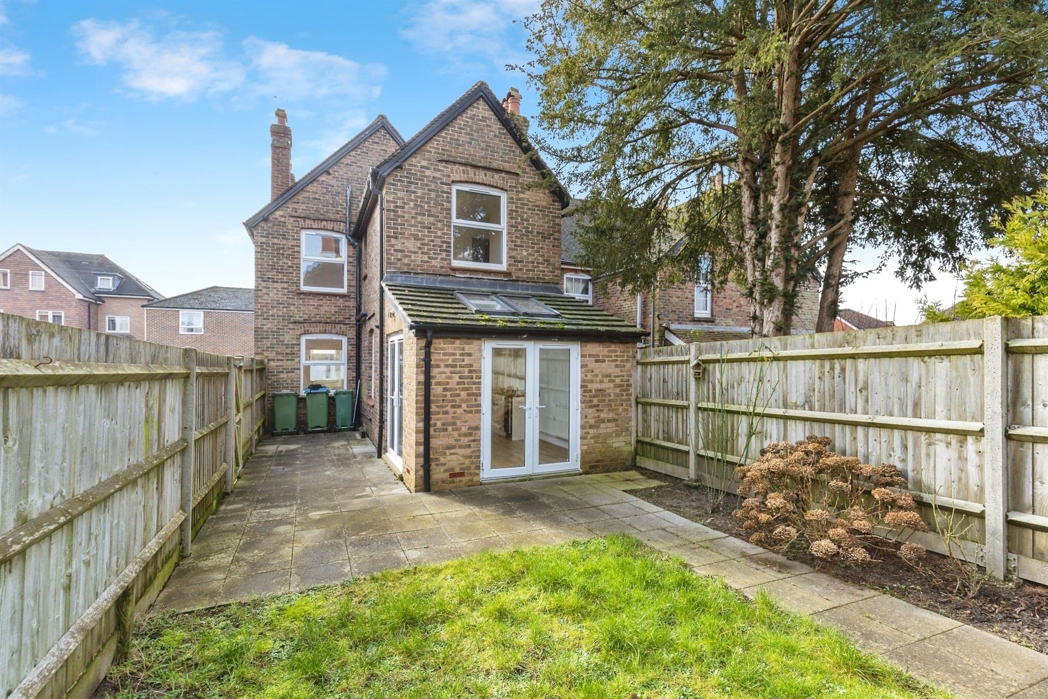 Property at Denne Parade, Horsham