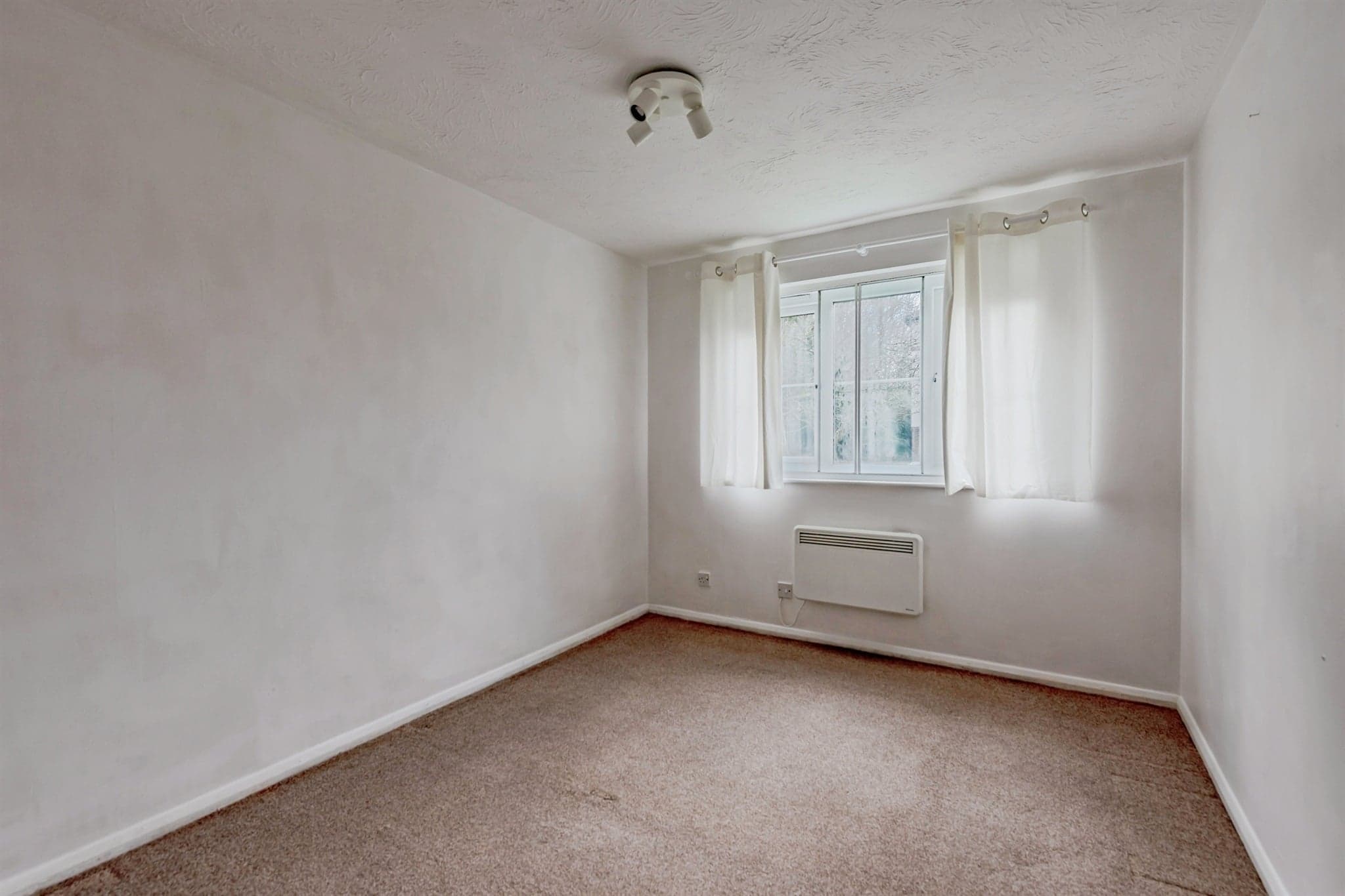 Property at Wordsworth Mead, Redhill