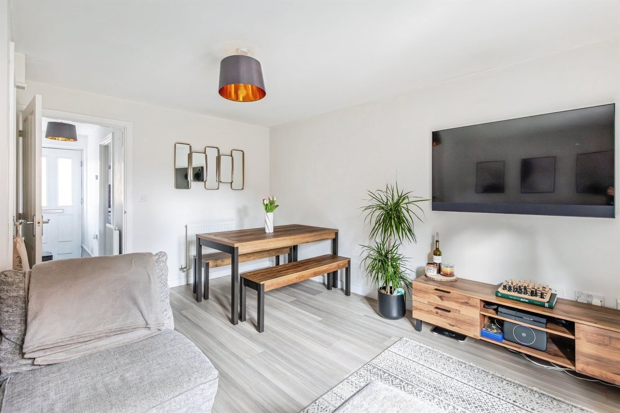 Property at Setters Way, Roade, NORTHAMPTON