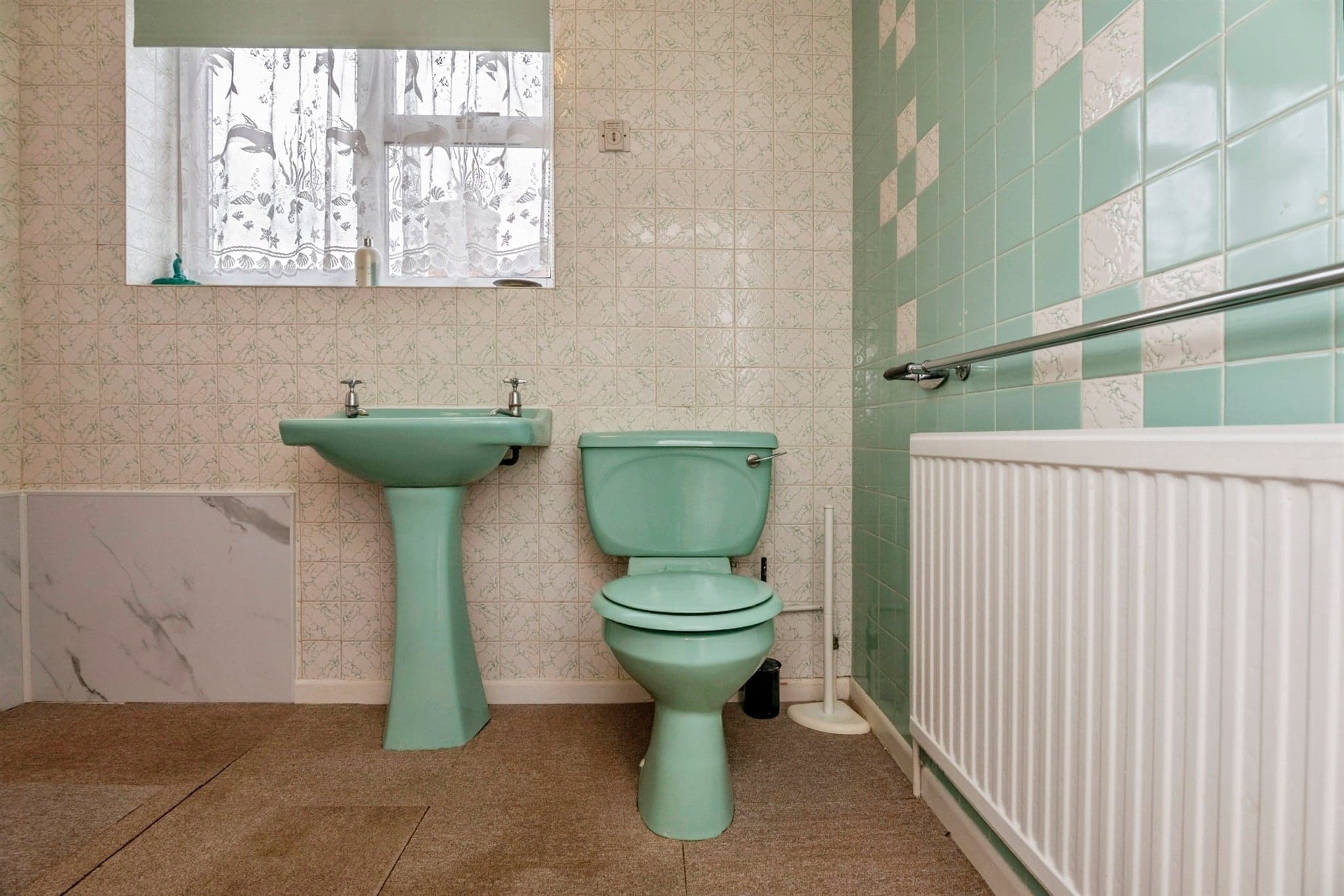 Property at Grove Crescent, Upton-Upon-Severn, Worcester