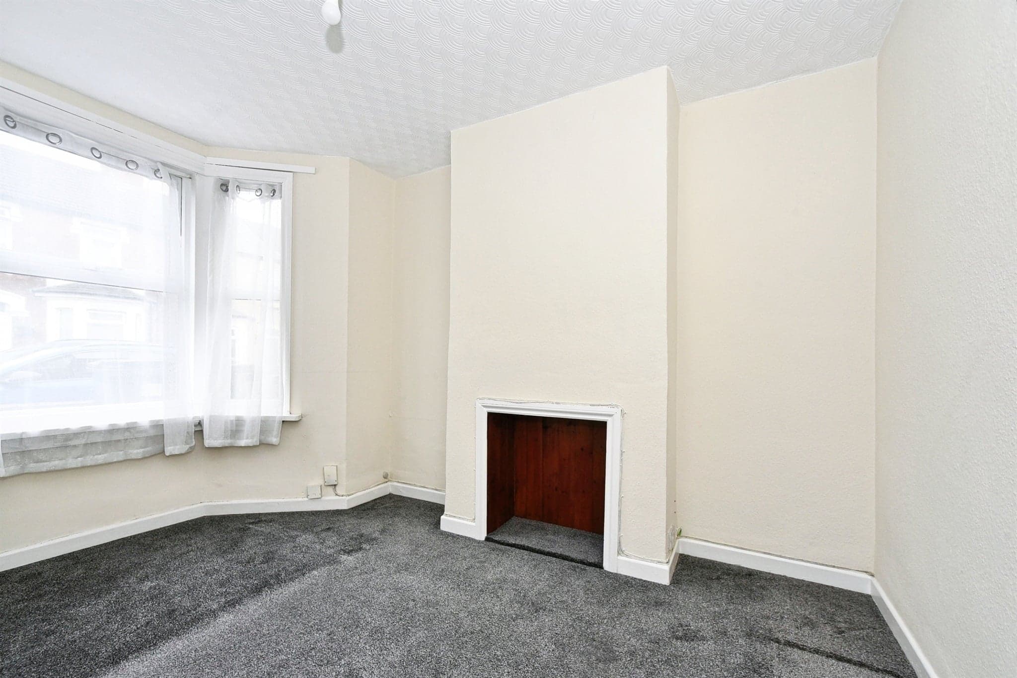 Property at Rayfield Grove, Swindon