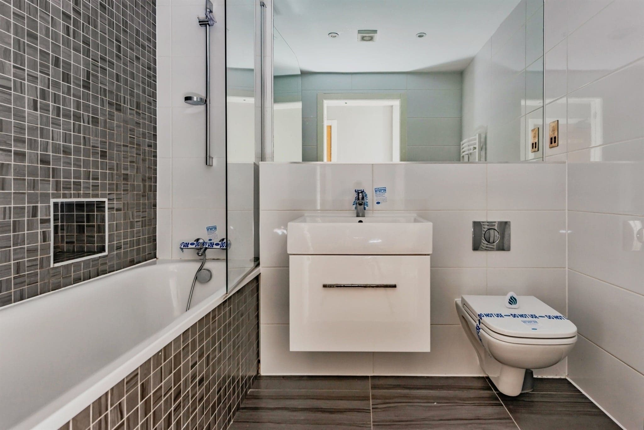 Property at White Lion Close, East Grinstead