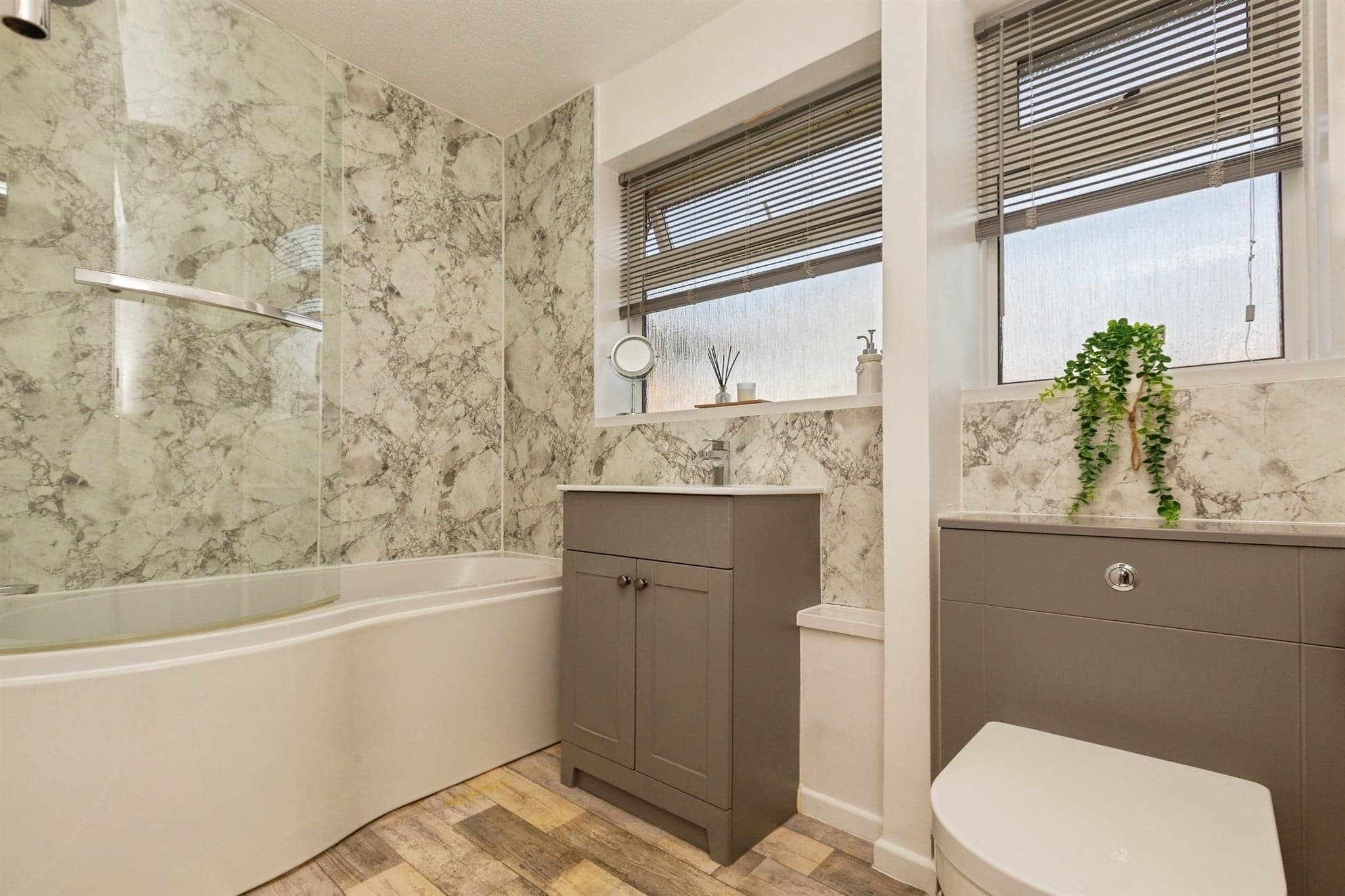 Property at Jenyns Court, ABINGDON
