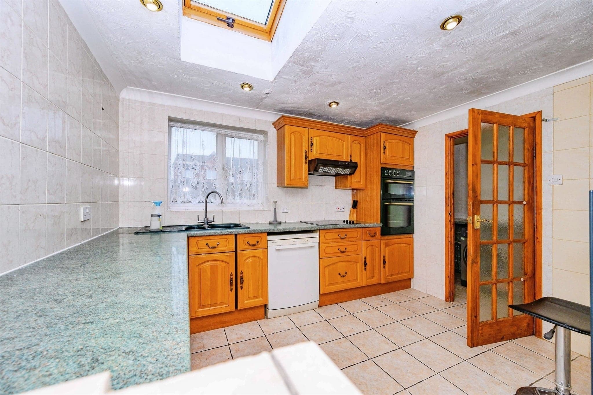 Property at Temple Close, Luton