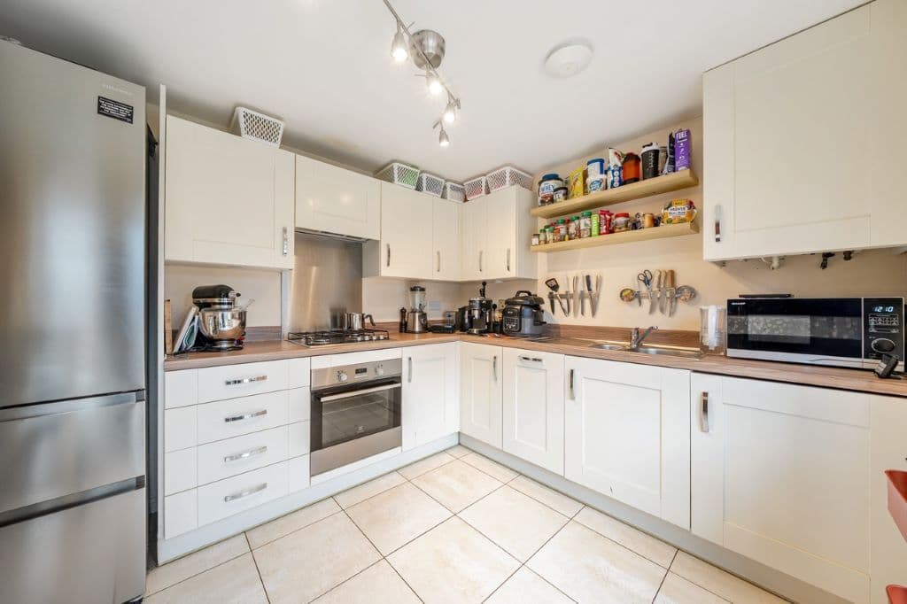 Property at Chedworth Close, Stratford-Upon-Avon