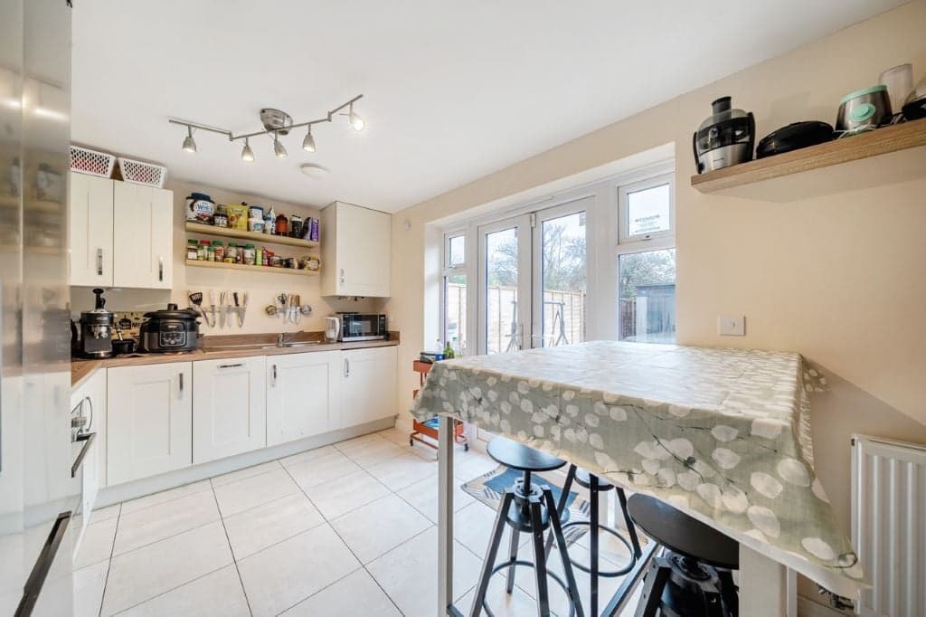 Property at Chedworth Close, Stratford-Upon-Avon