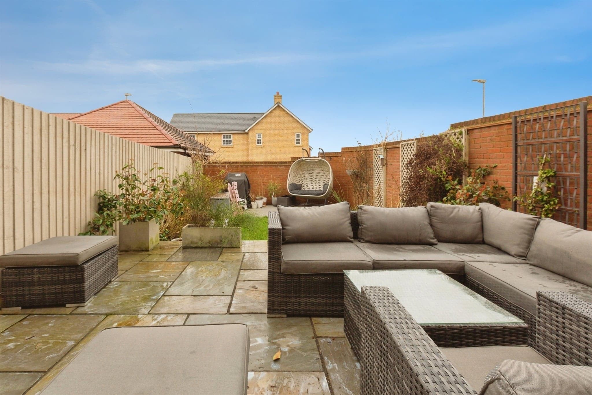 Property at Spinney Bank, Wing, Leighton Buzzard