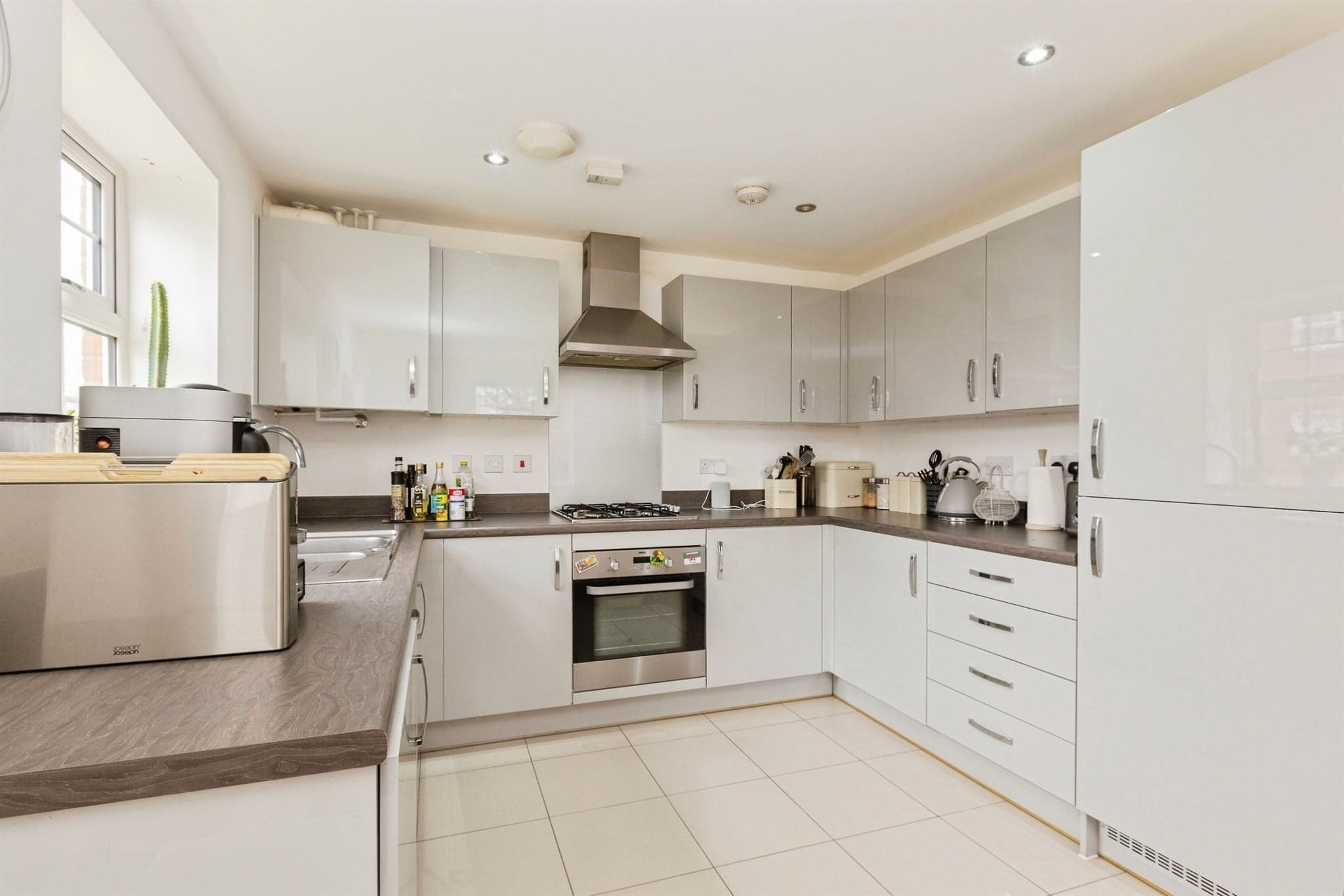 Property at Spinney Bank, Wing, Leighton Buzzard