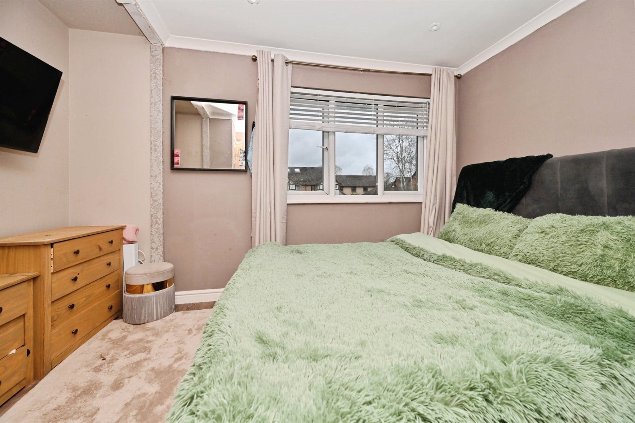 Property at Collingwood Drive, London Colney, St. Albans