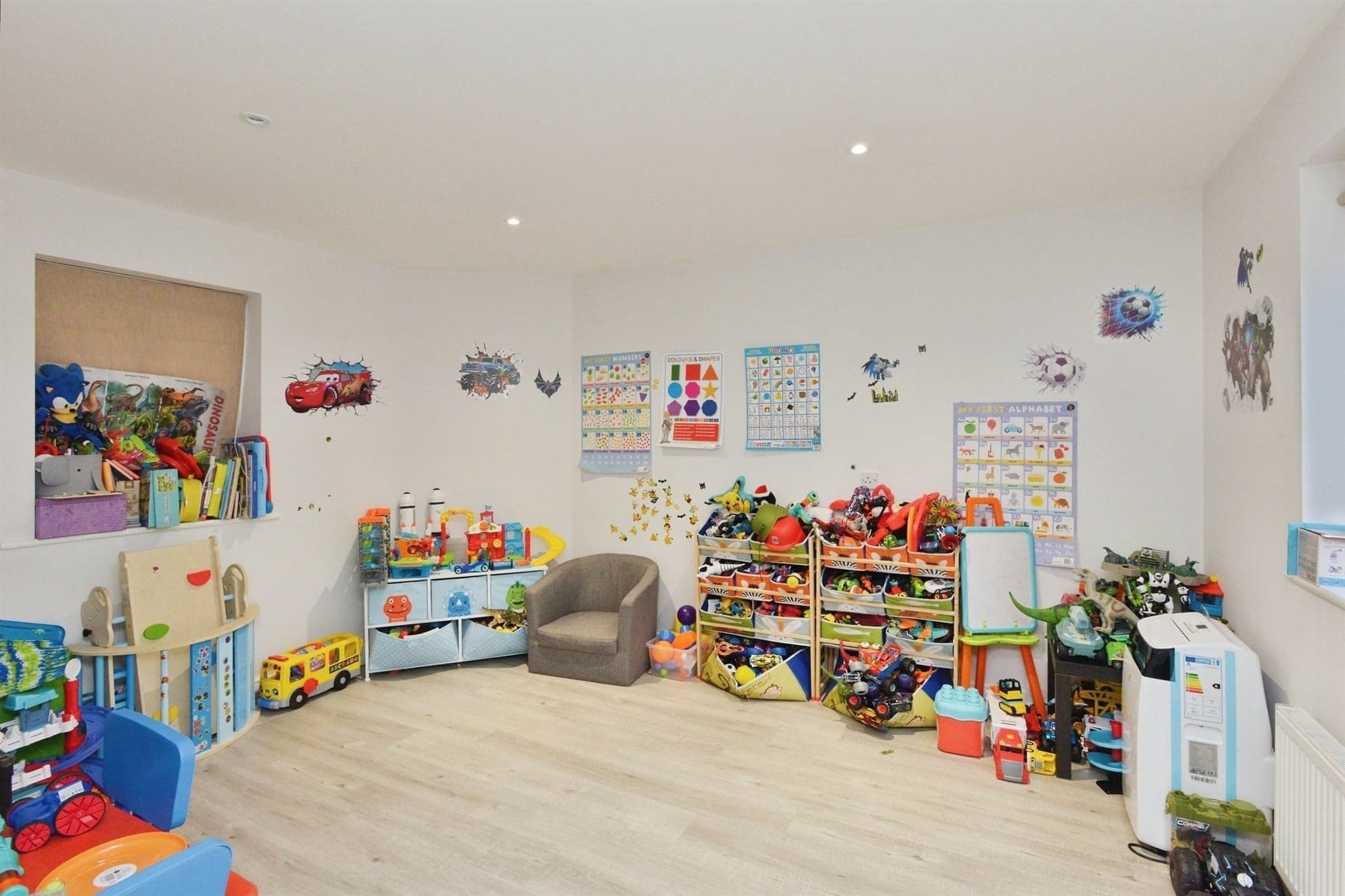 Property at Tenby Grove, Kingsmead, Milton Keynes