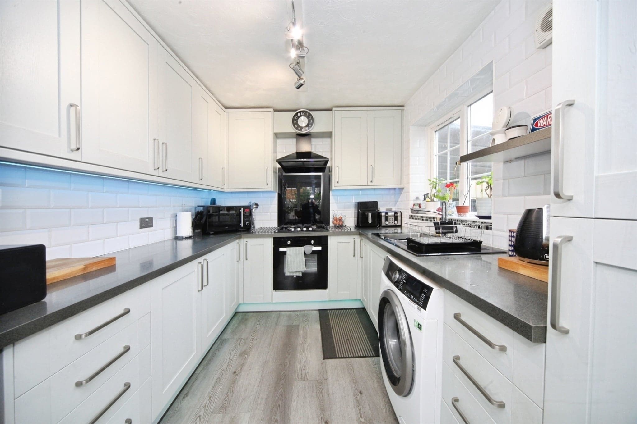Property at Park View Close, Luton