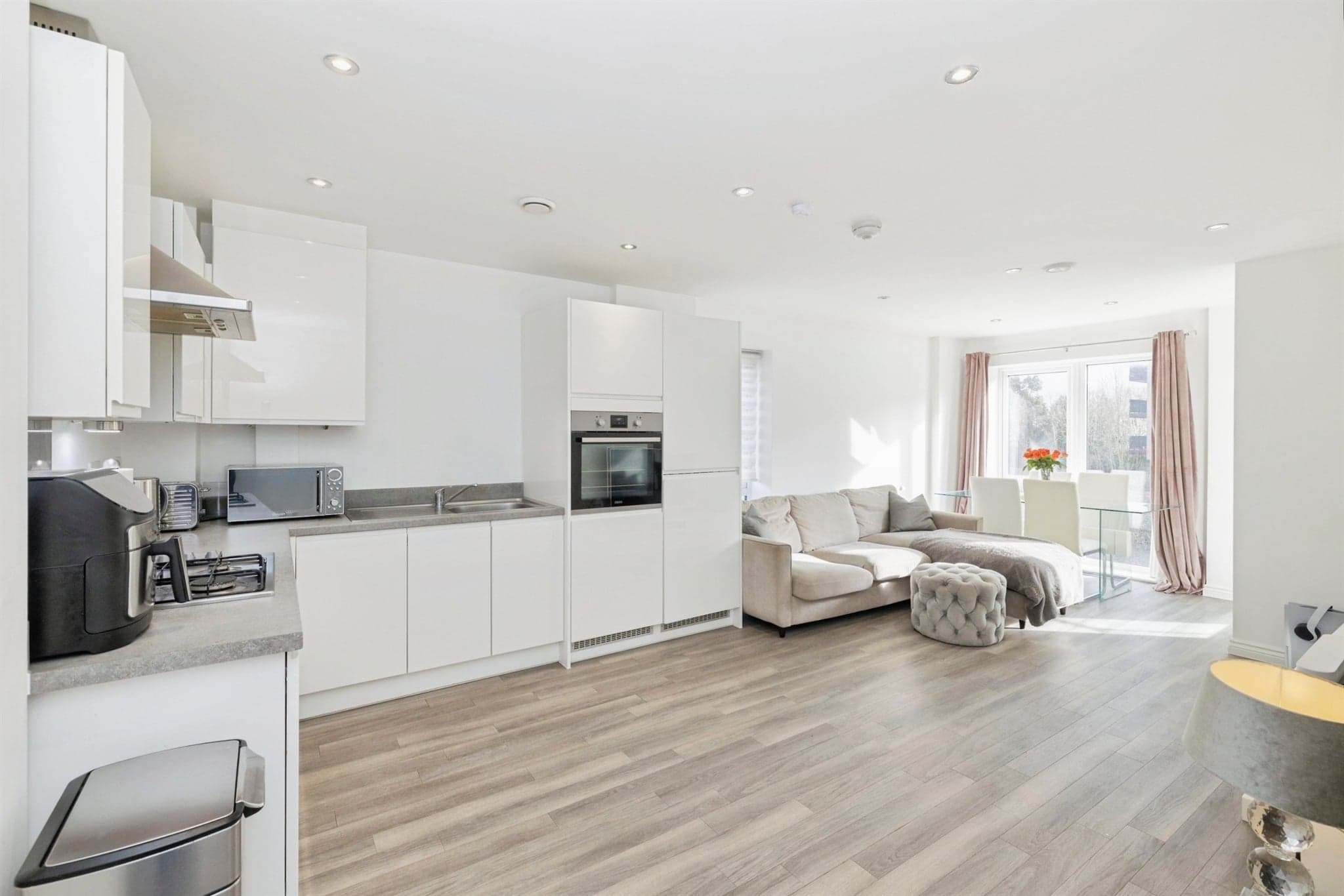 Property at Elstree Way, Borehamwood