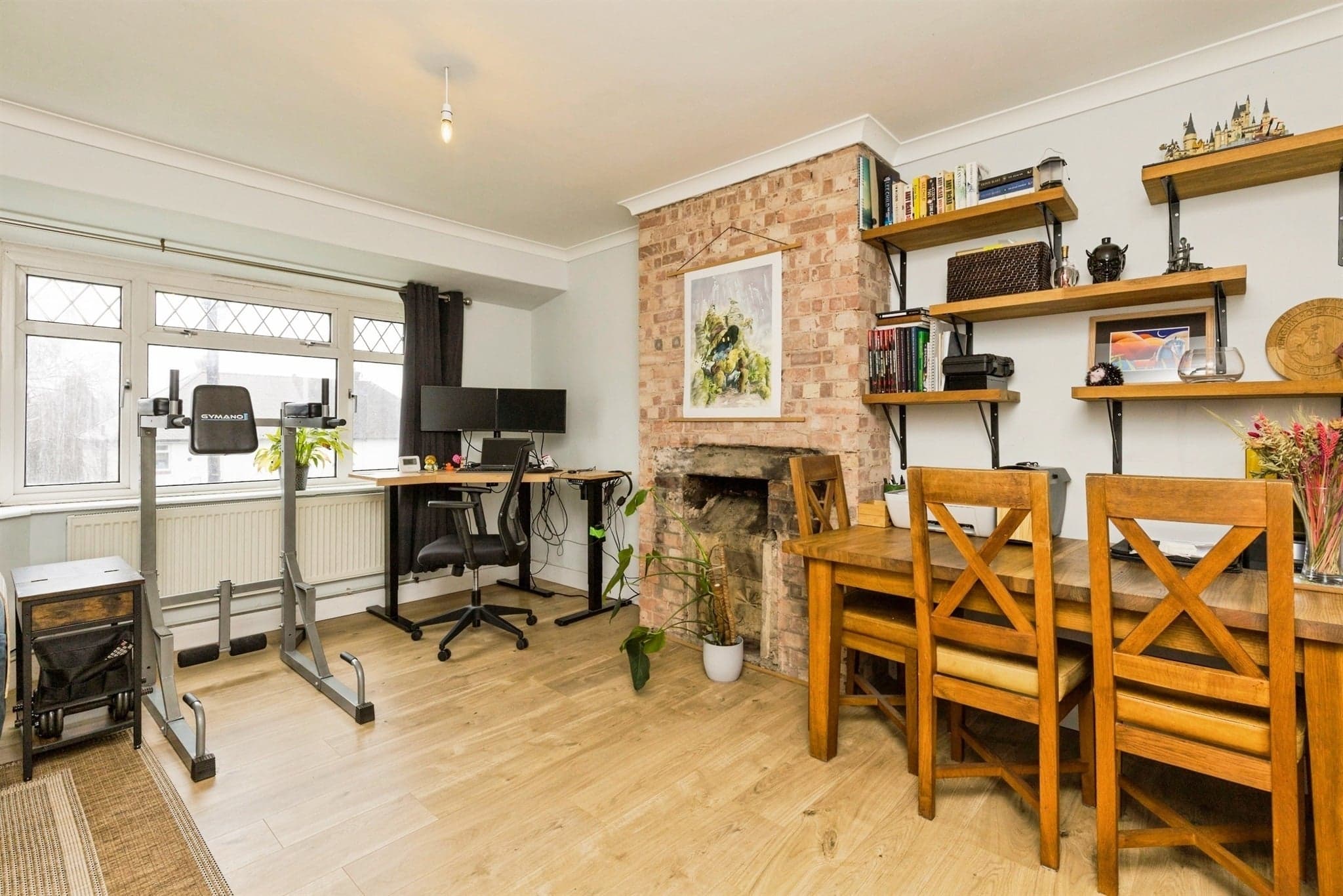 Property at Saxon Crescent, HORSHAM