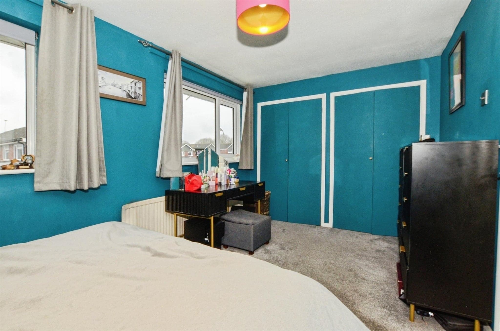 Property at The Cleave, Harpenden