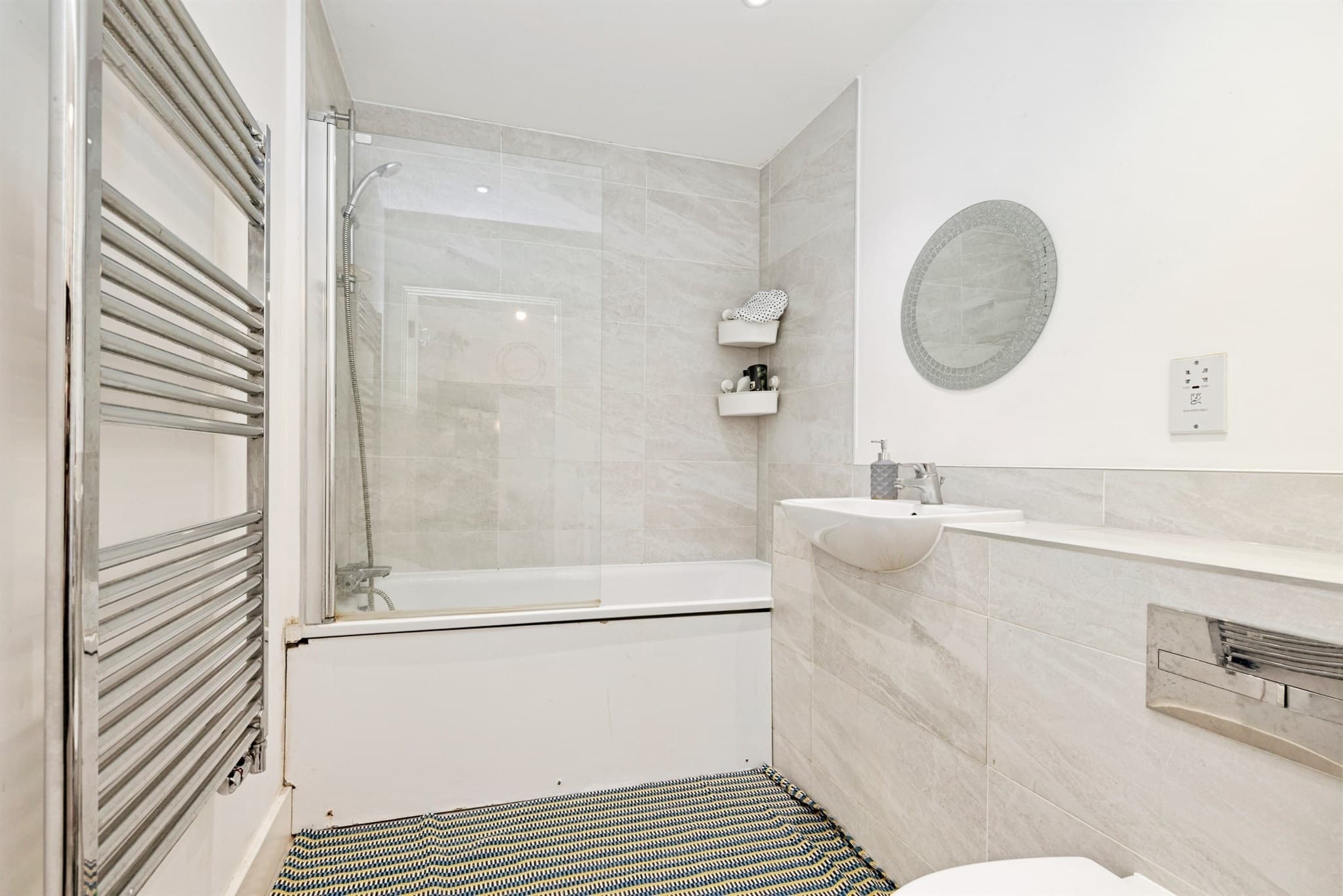 Property at Rosslyn Road, WATFORD