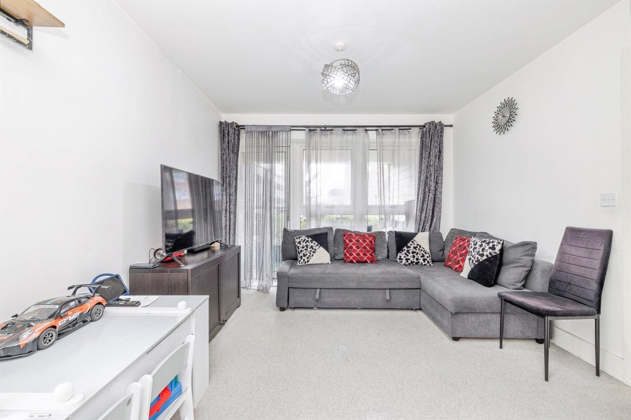 Property at Rosslyn Road, Watford