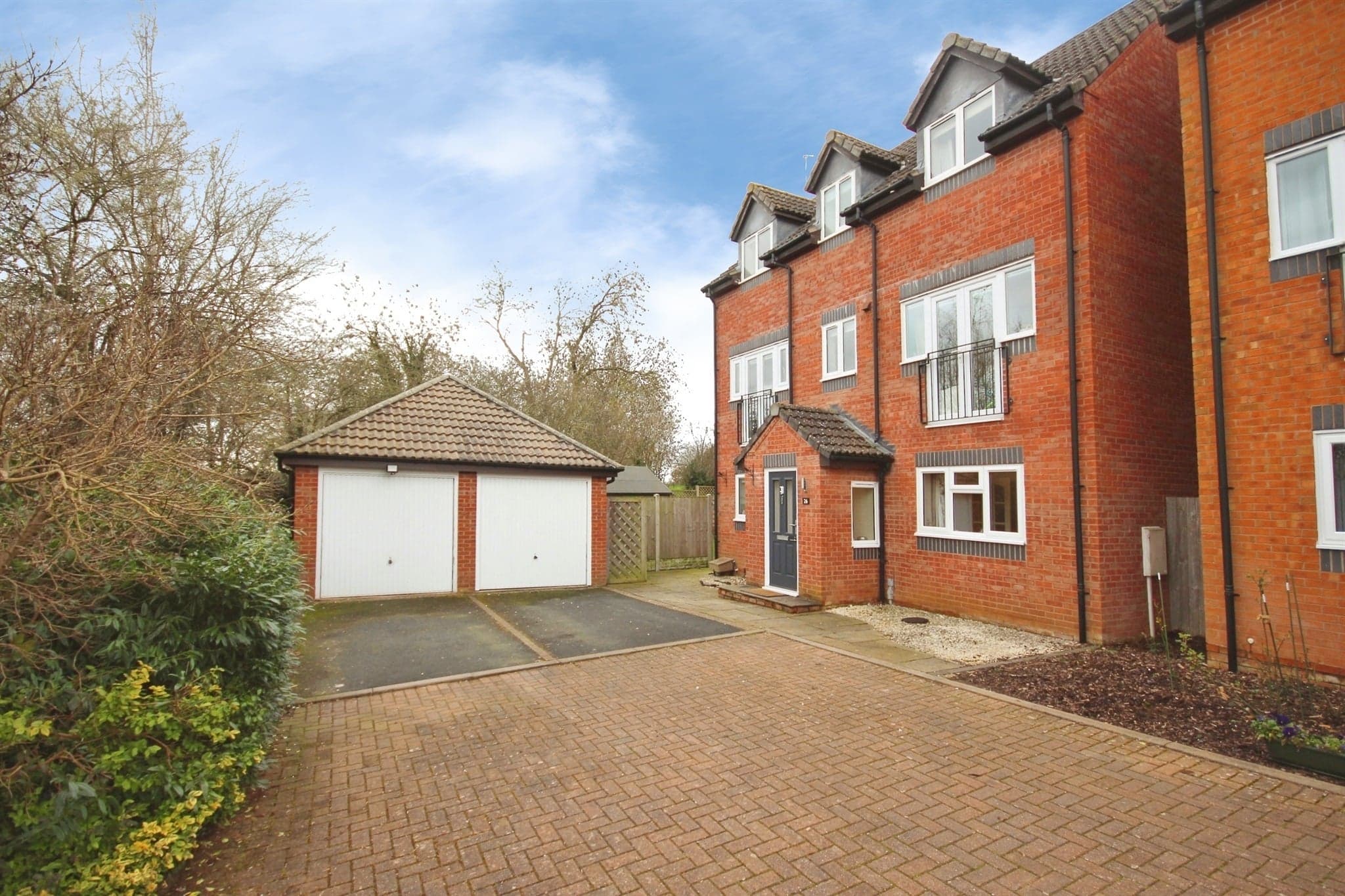 Property at Withy Bank, Leamington Spa