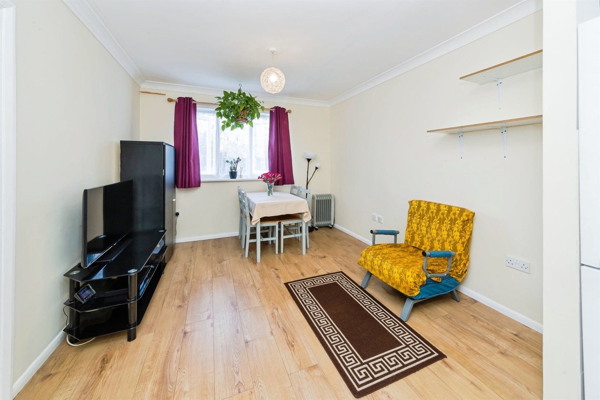 Property at Chetwood Road, Crawley