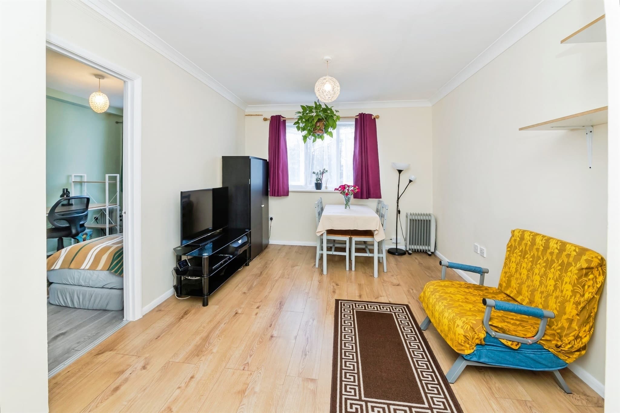 Property at Chetwood Road, Crawley