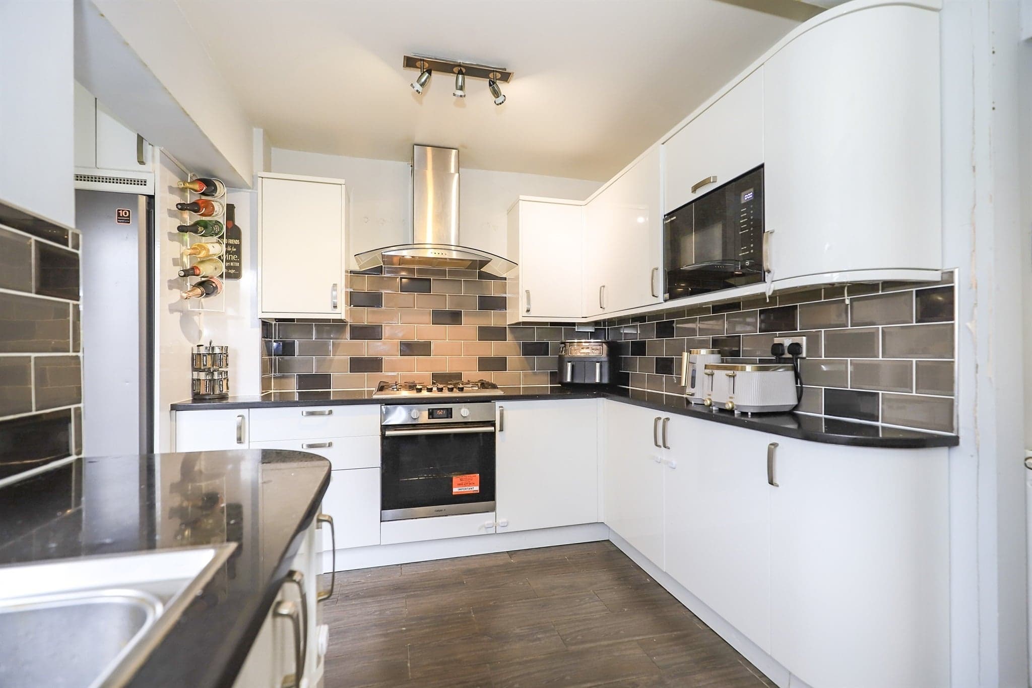 Property at Wordsworth Avenue, Lanesfield, Wolverhampton