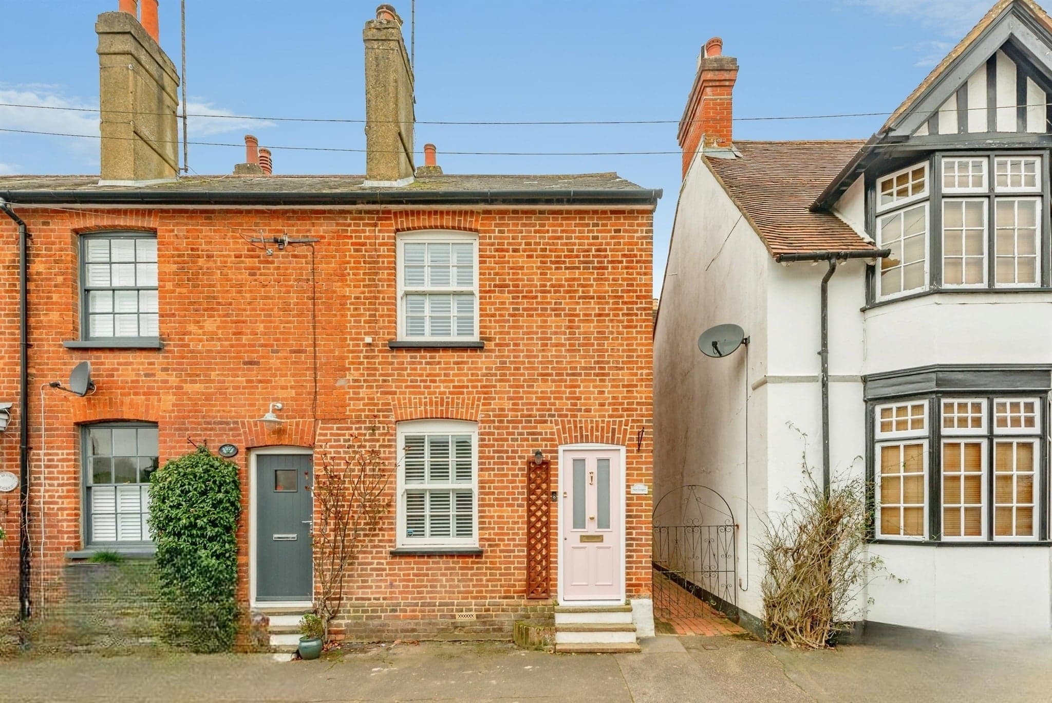 Property at Outwood Lane, Bletchingley, Redhill