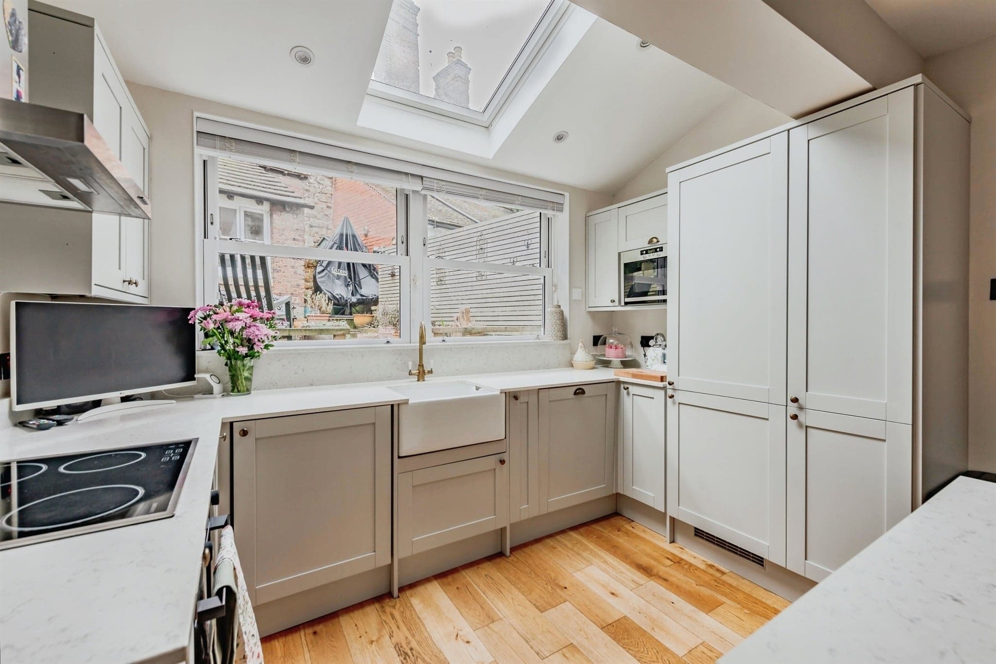 Property at Outwood Lane, Bletchingley, Redhill