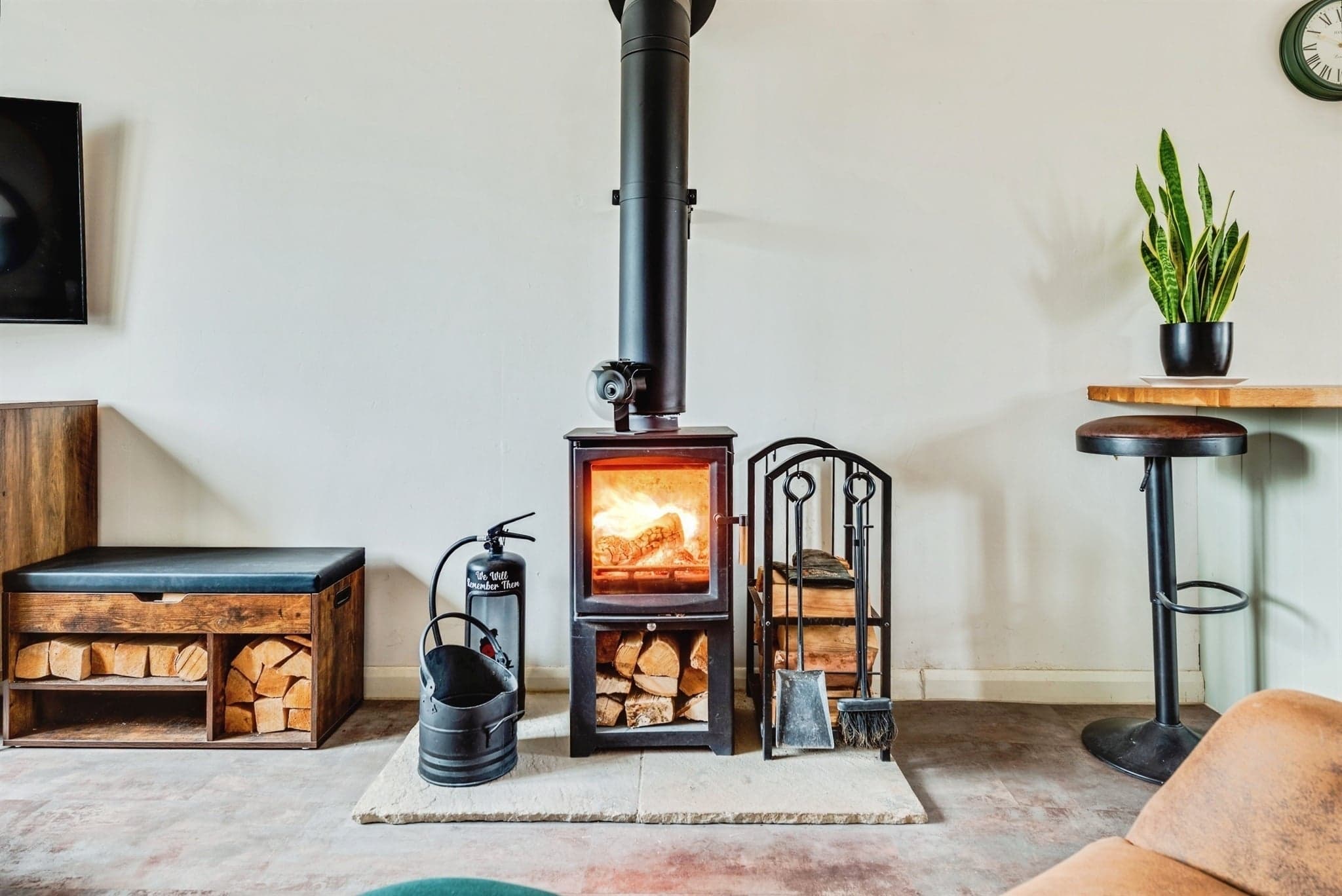 Property at Chestnut Close, Brize Norton, CARTERTON