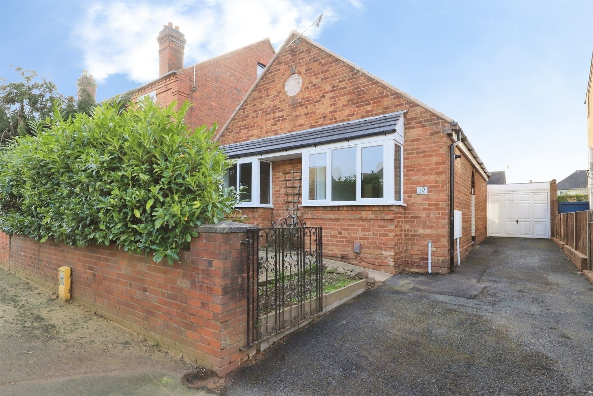 Property at Connaught Avenue, Kidderminster