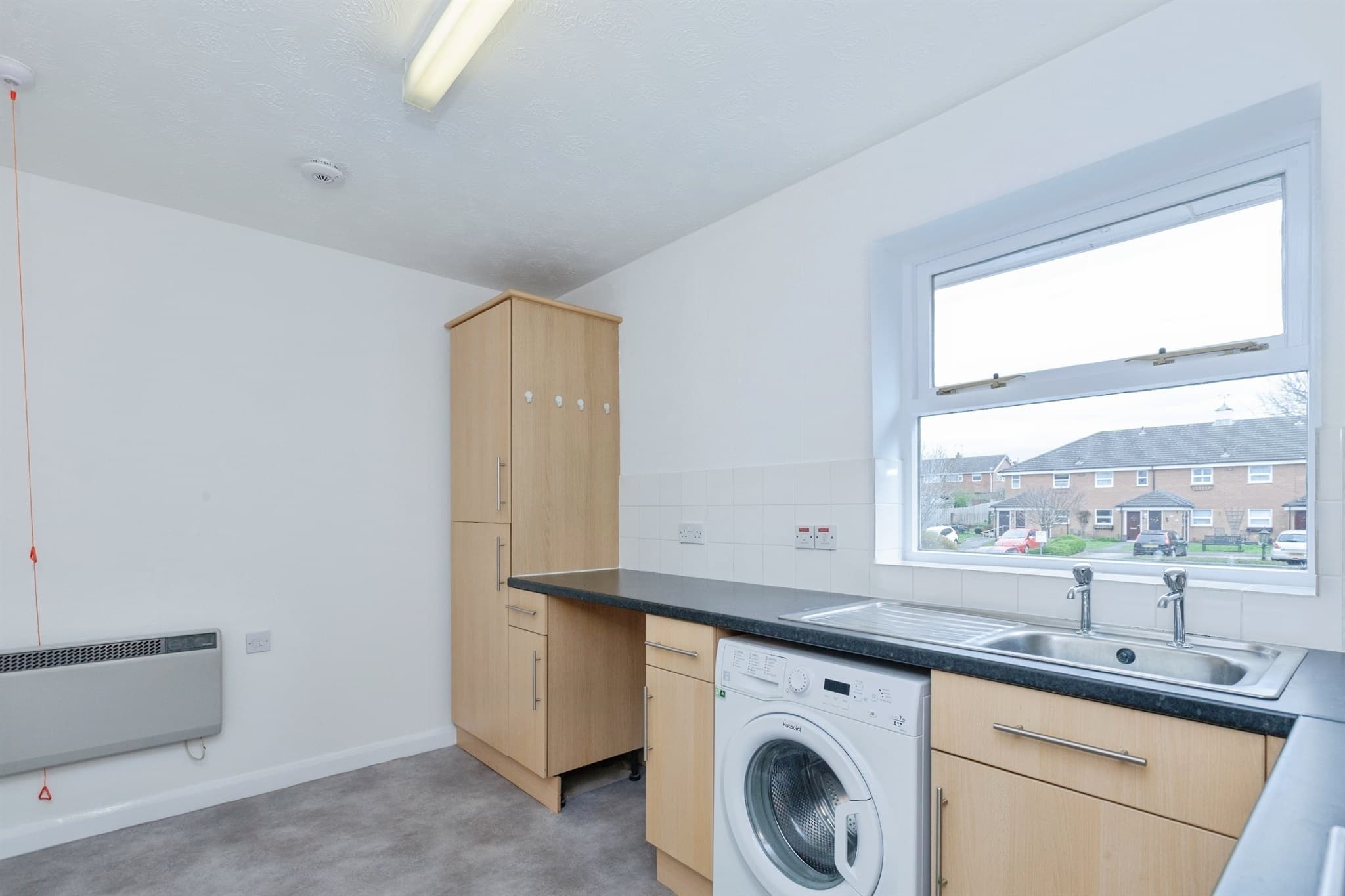 Property at Winterburn Gardens, Whetstone, Leicester