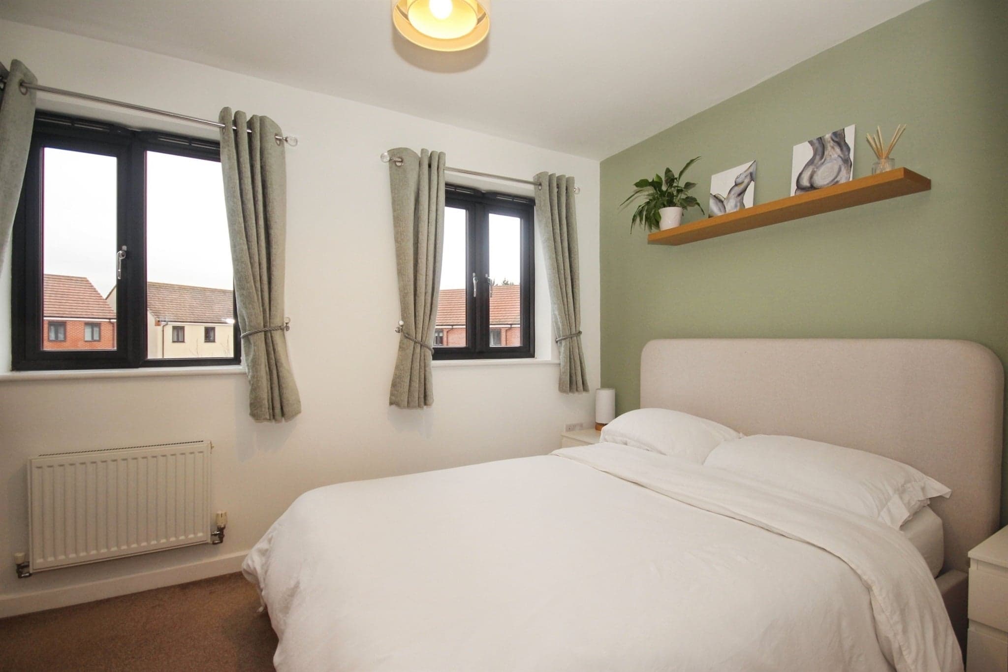 Property at Sydenham Drive, Leamington Spa