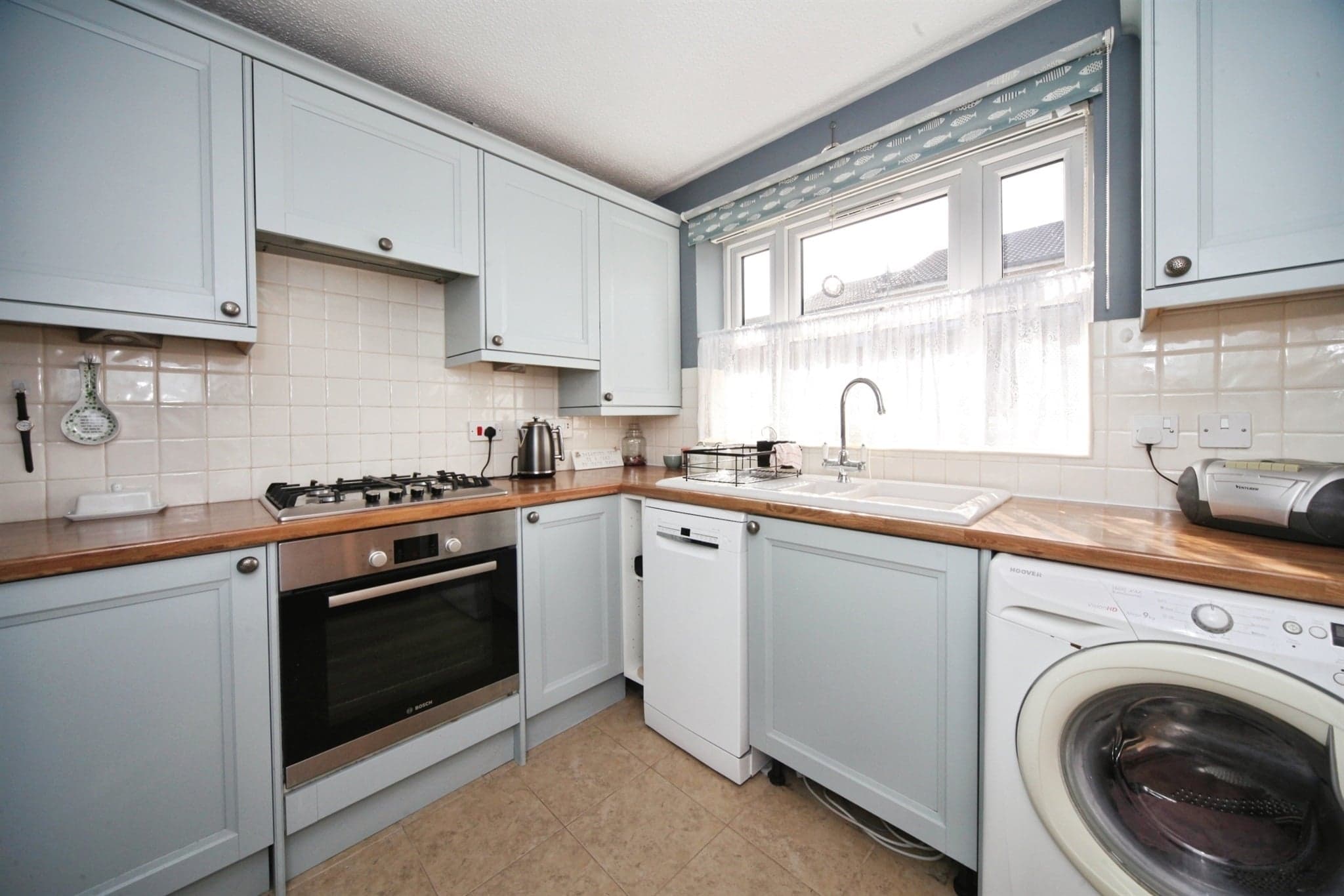Property at Rochford Drive, Luton