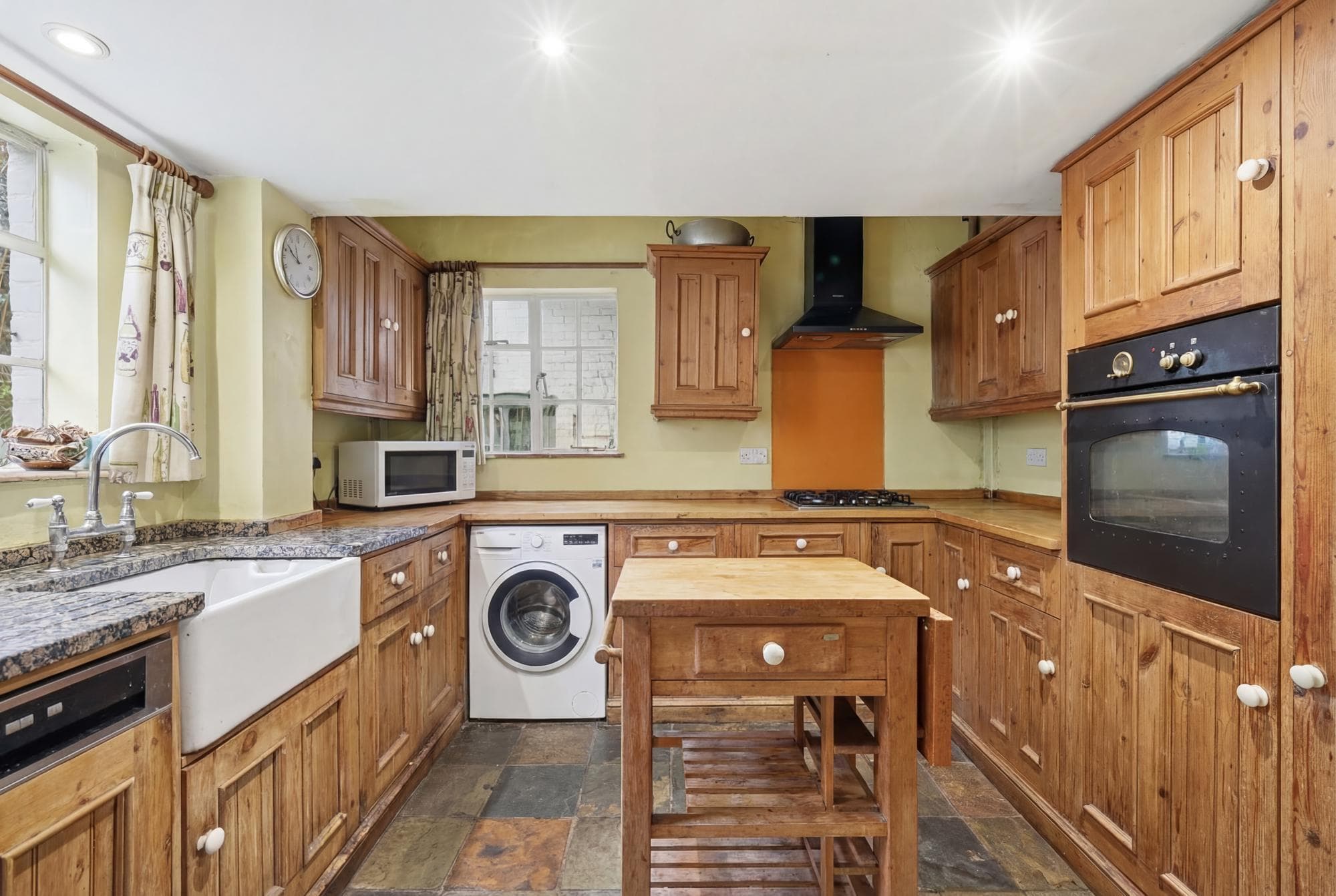 Property at High Street, Berkhamsted