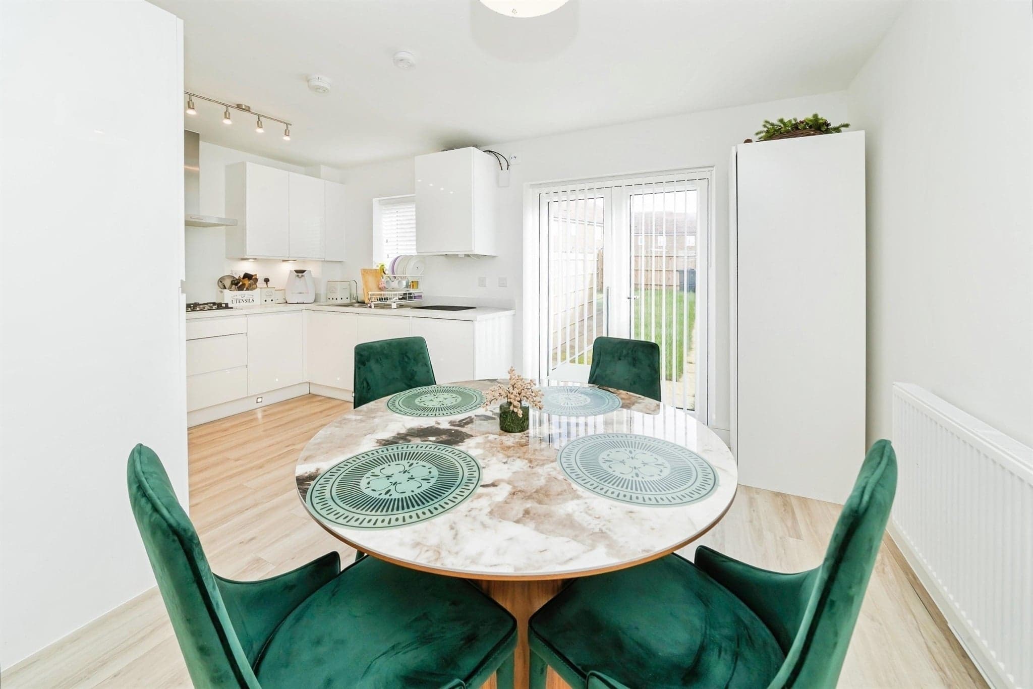 Property at Vigar Place, Copthorne, Crawley