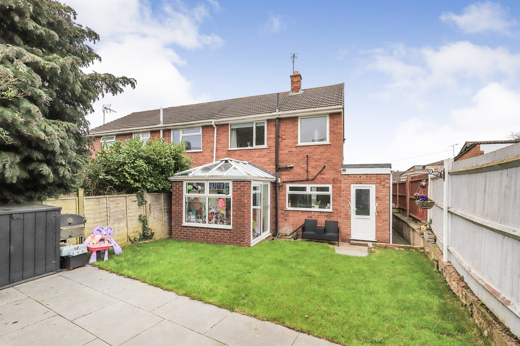 Property at Ackleton Gardens, Bradmore, Wolverhampton