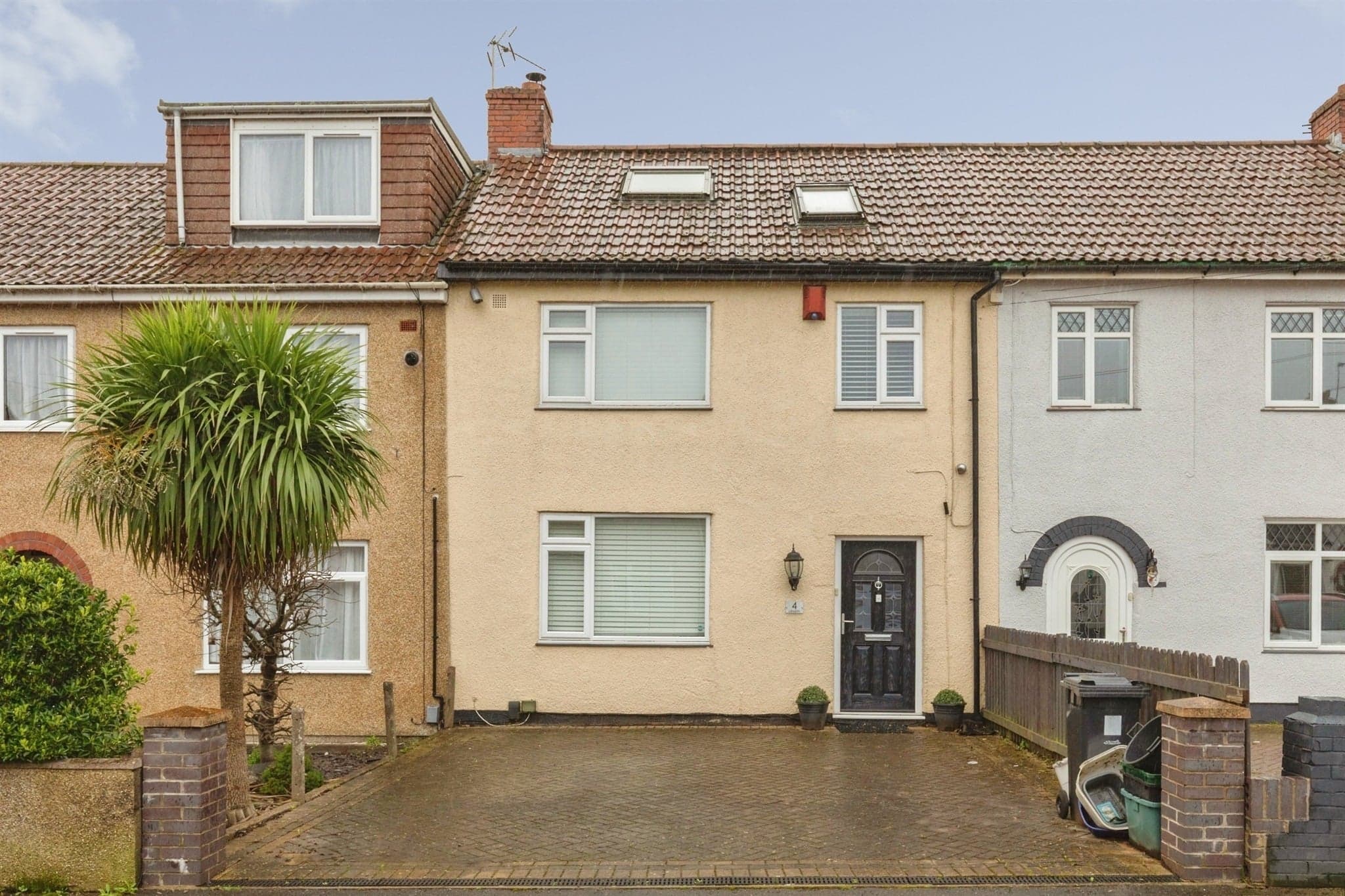 Property at Pettigrove Gardens, Bristol
