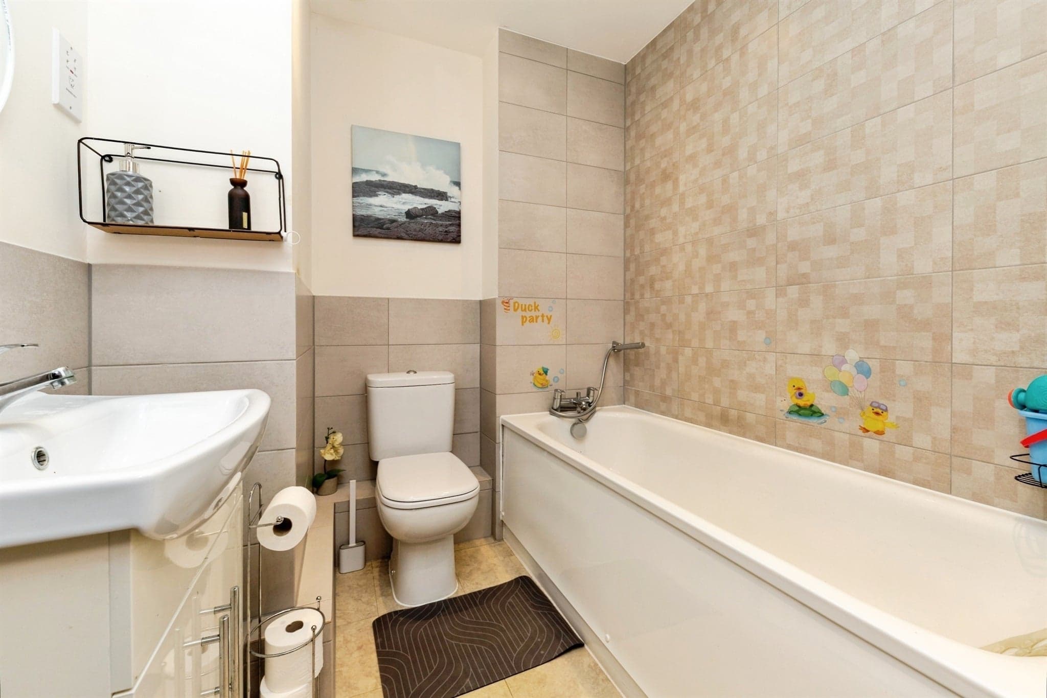 Property at Swingate, STEVENAGE