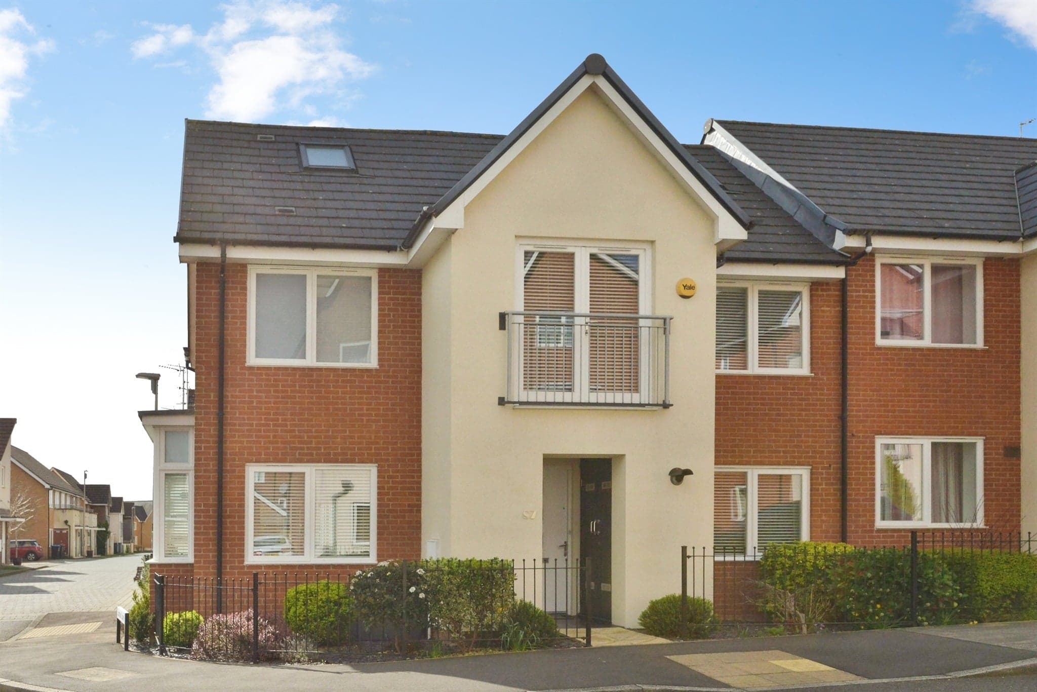 Property at Sinatra Drive, Oxley Park, Milton Keynes