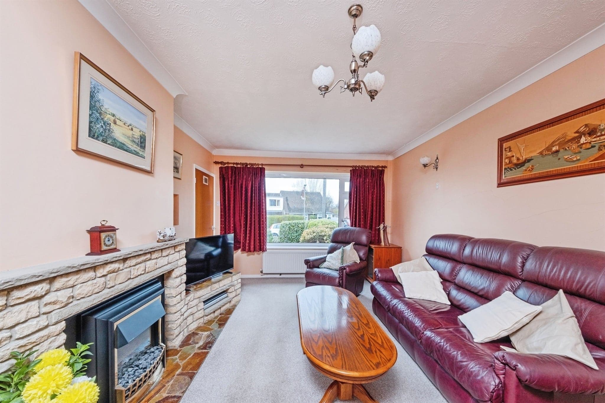 Property at Woodlands Crescent, Buckingham