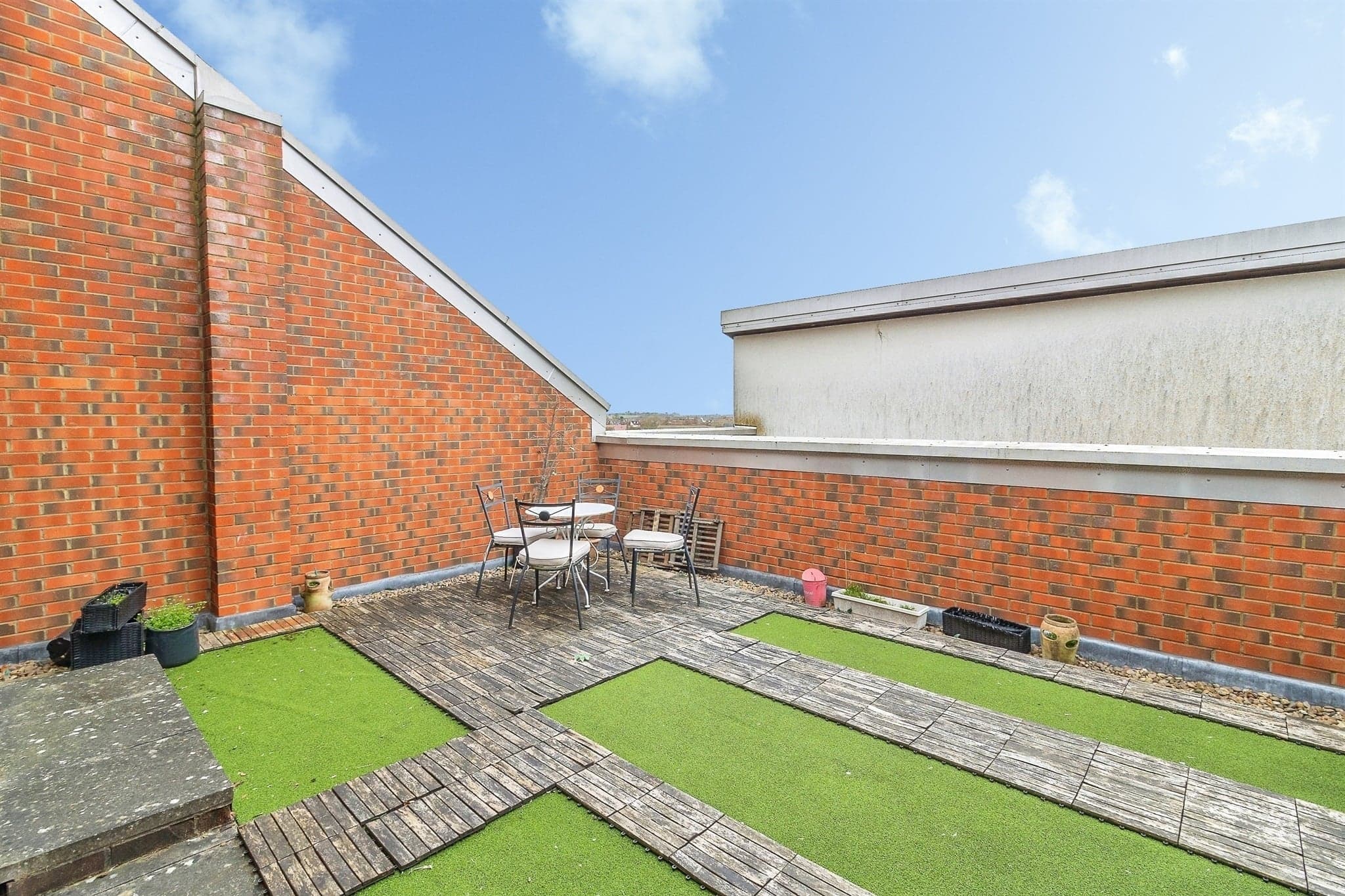 Property at Staverton Grove, Broughton, Milton Keynes