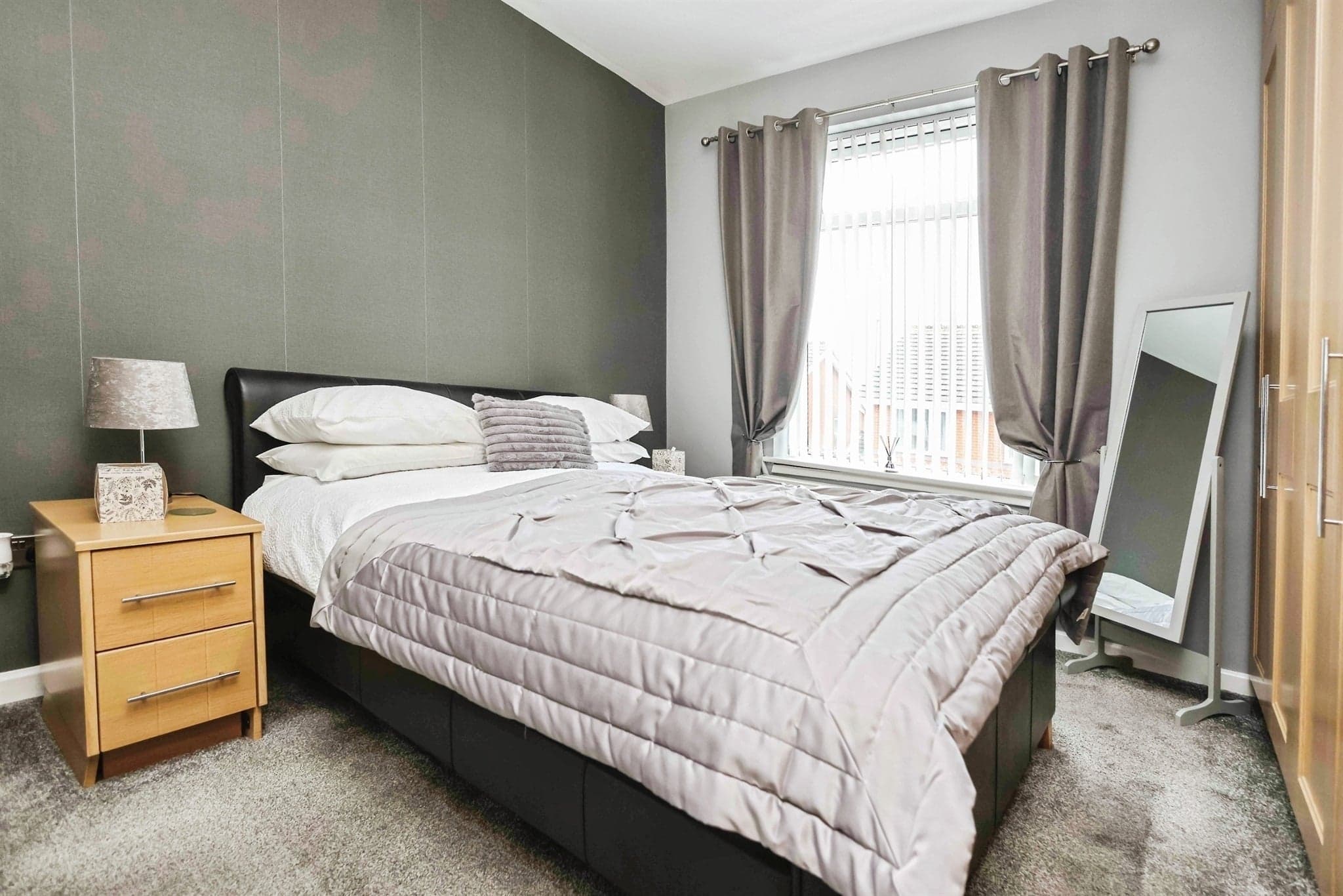 Property at Yew Tree Lane, Rowley Regis