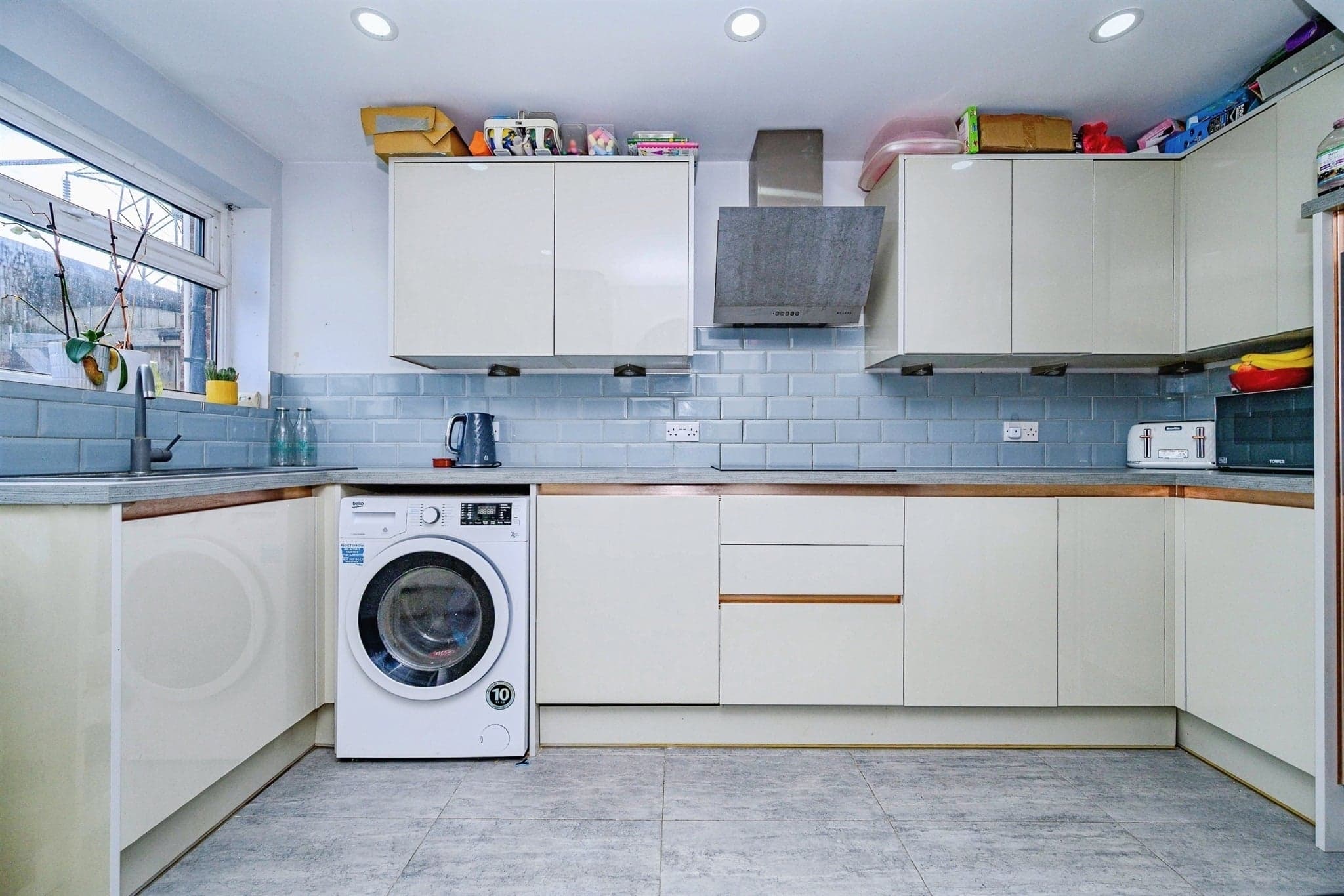 Property at Bowmans Green, WATFORD