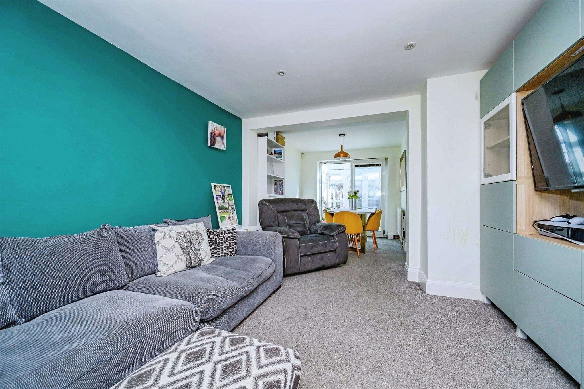Property at Bowmans Green, WATFORD