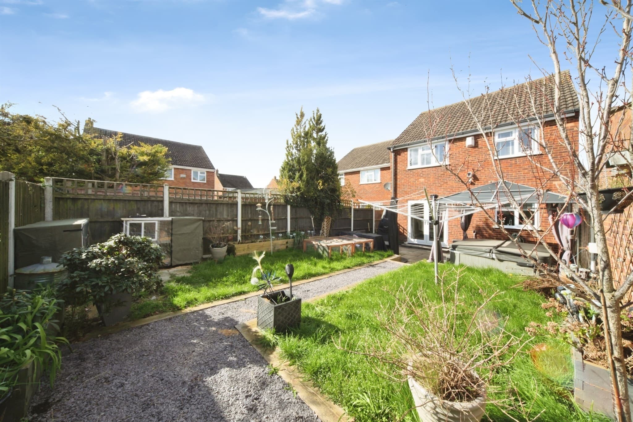 Property at Bidwell Hill, Houghton Regis, Dunstable
