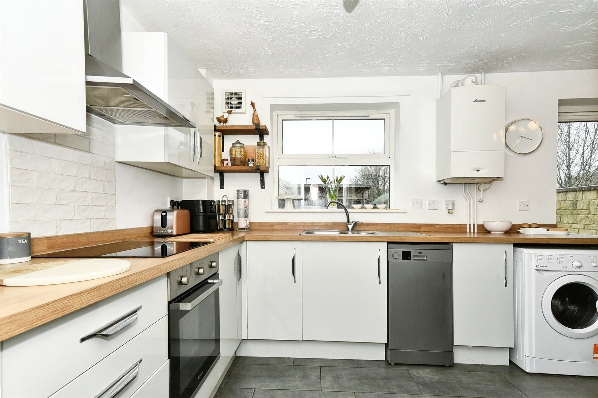 Property at Blackwellhams, Chippenham