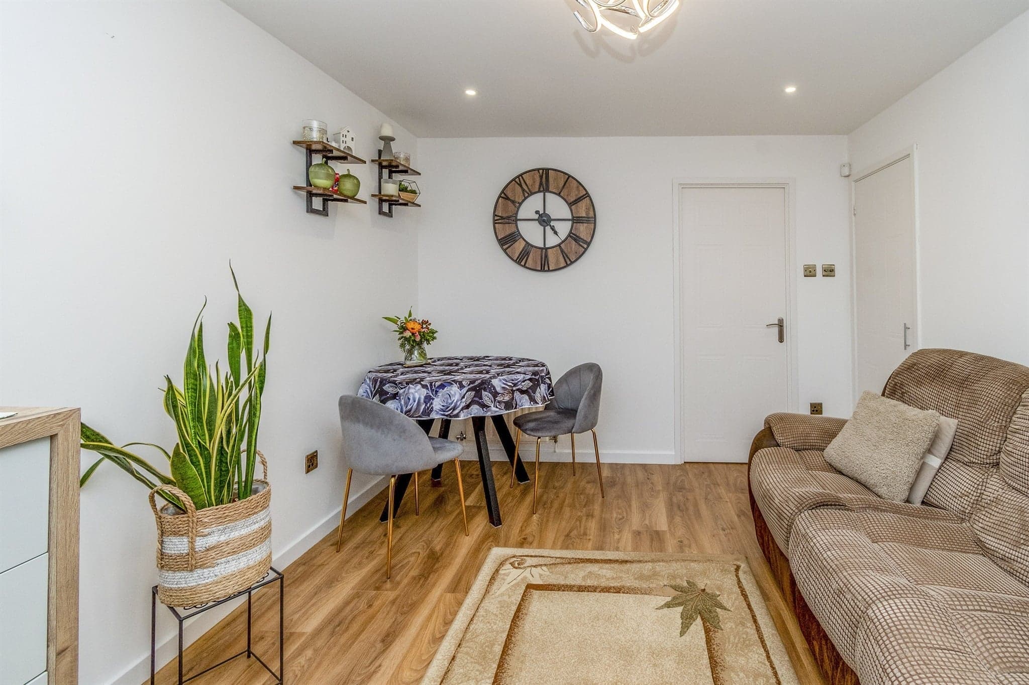 Property at Fuchsia Drive, Pendeford, Wolverhampton